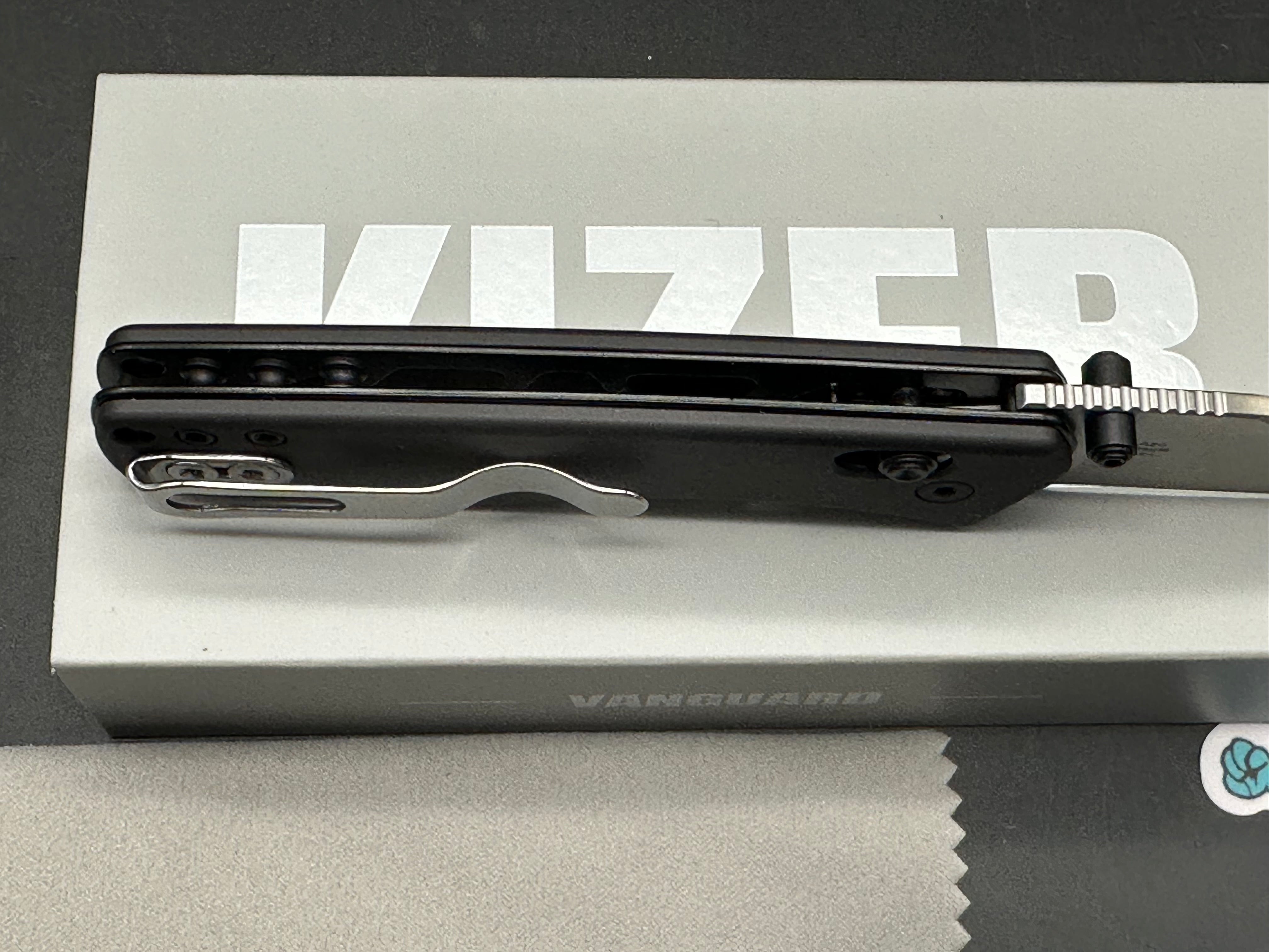 KIZER AEGIS FOLDING KNIFE GRAY ALUMINUM HANDLE AEB-L DROP POINT PLAIN EDGE SATIN FINISH