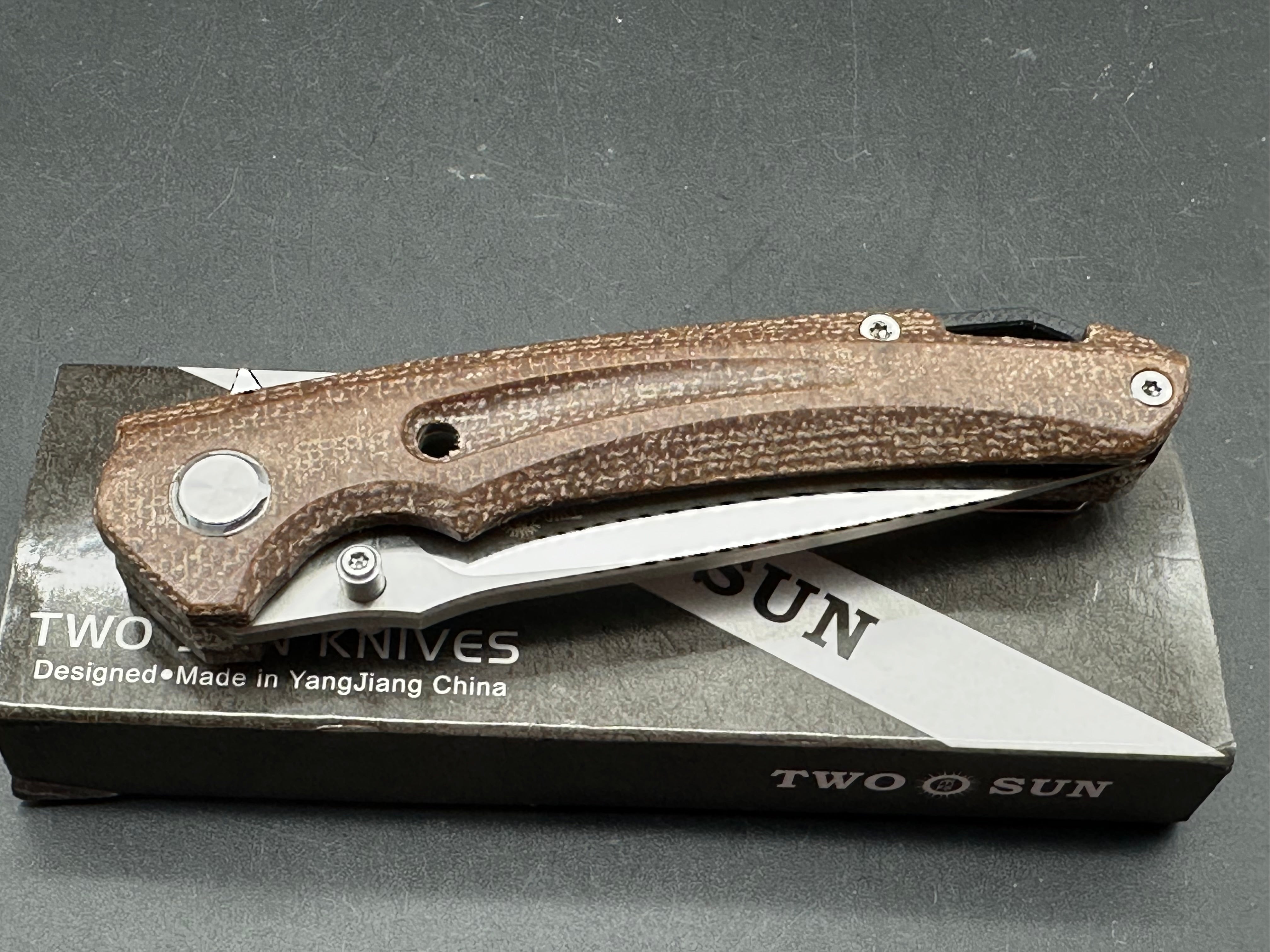 TwoSun Folding Knife Brown Linen Micarta Handle D2 Plain Edge TS-182