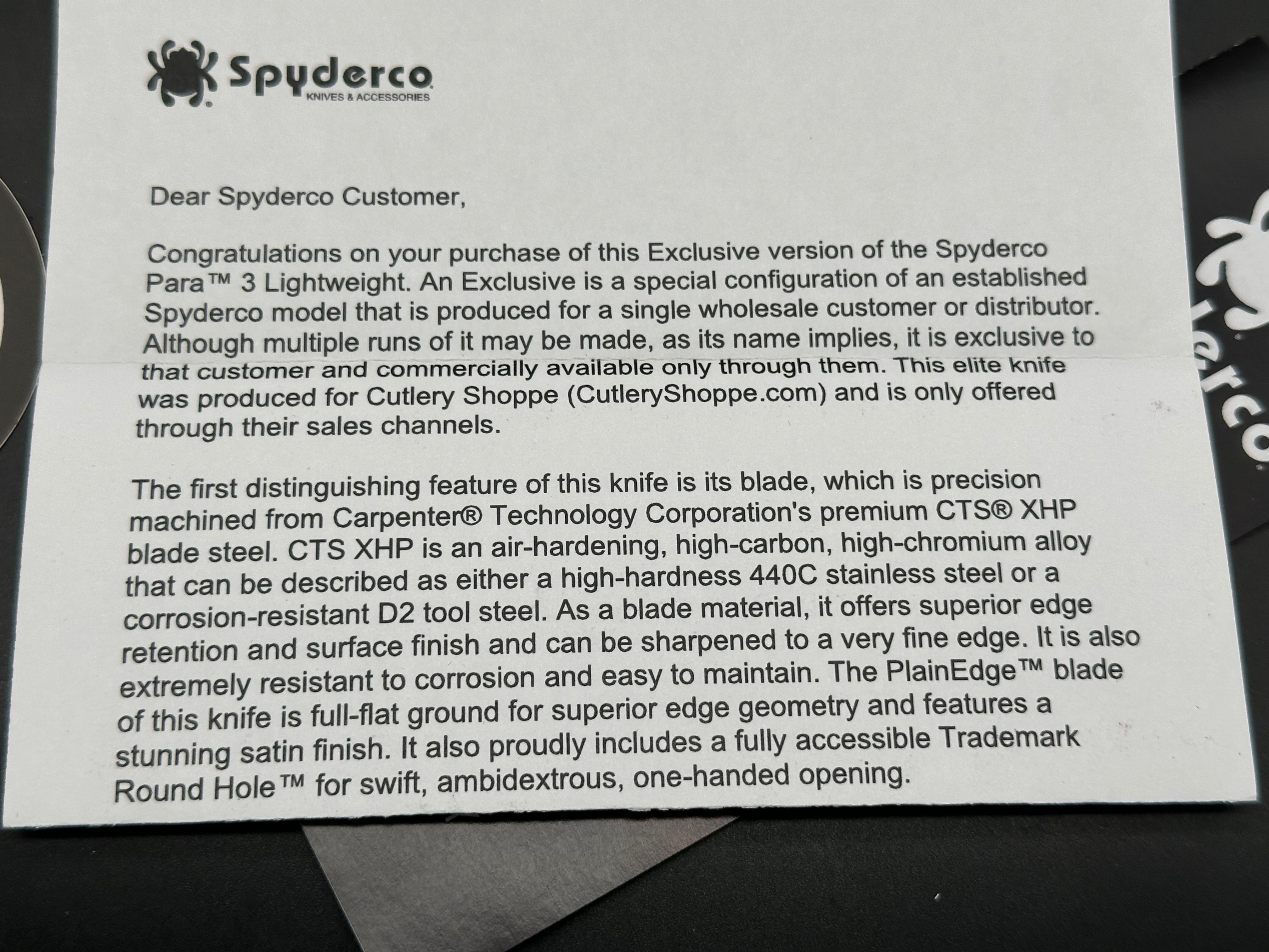 Spyderco Para 3 Lightweight (Cutlery Shoppe Exclusive), 2.93" CTS XHP Satin Blade with Orange FRN scales