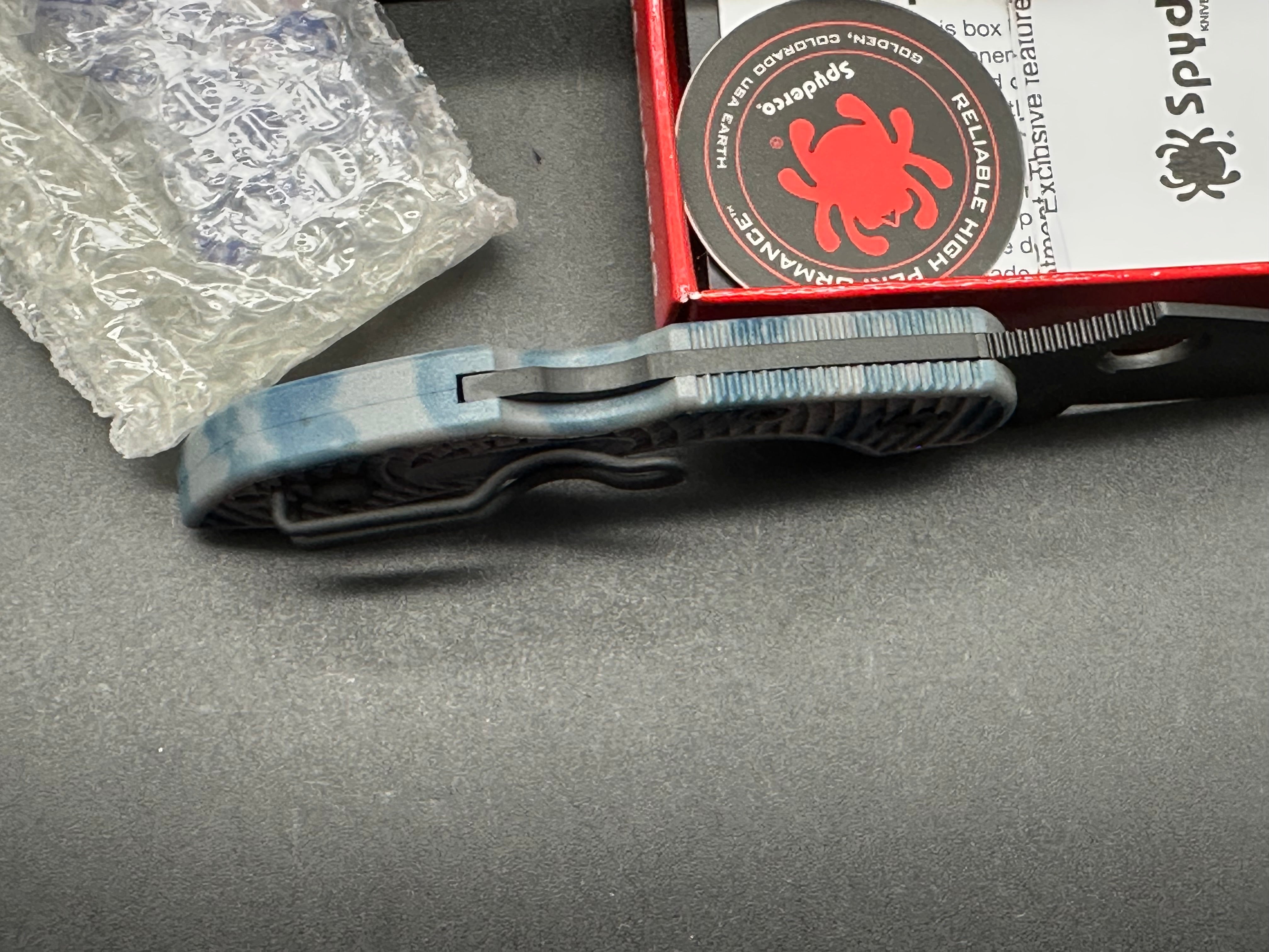 Spyderco Dragonfly, New in Box, Zome Blue/Gray FRN, Black Superblue steel