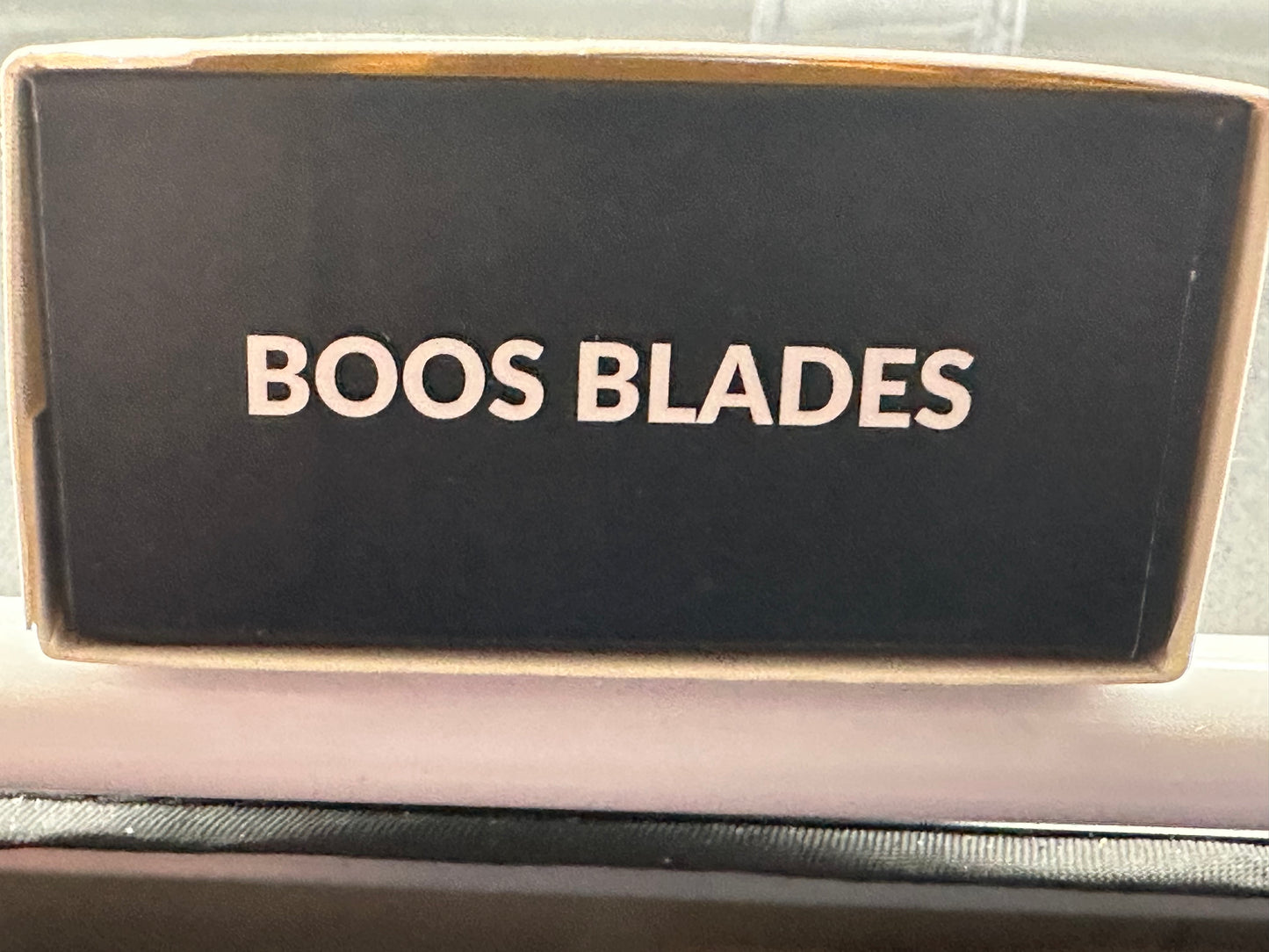 Boos Blades Smoke 2.0 (BladeHQ exclusive)