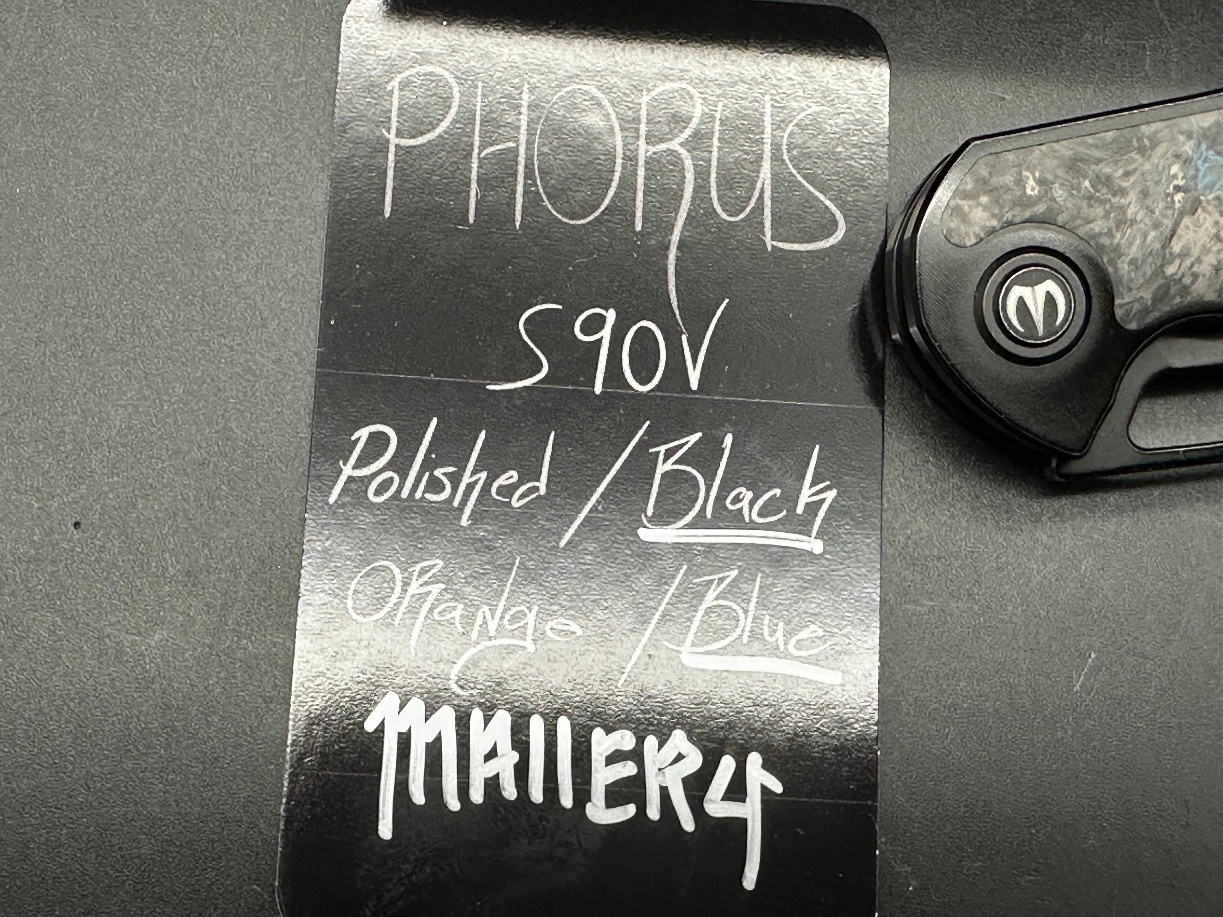 Mallery Designs Phorus  V2 with blue fat carbon inlays and DLC titanium scales with DLC S90v blade