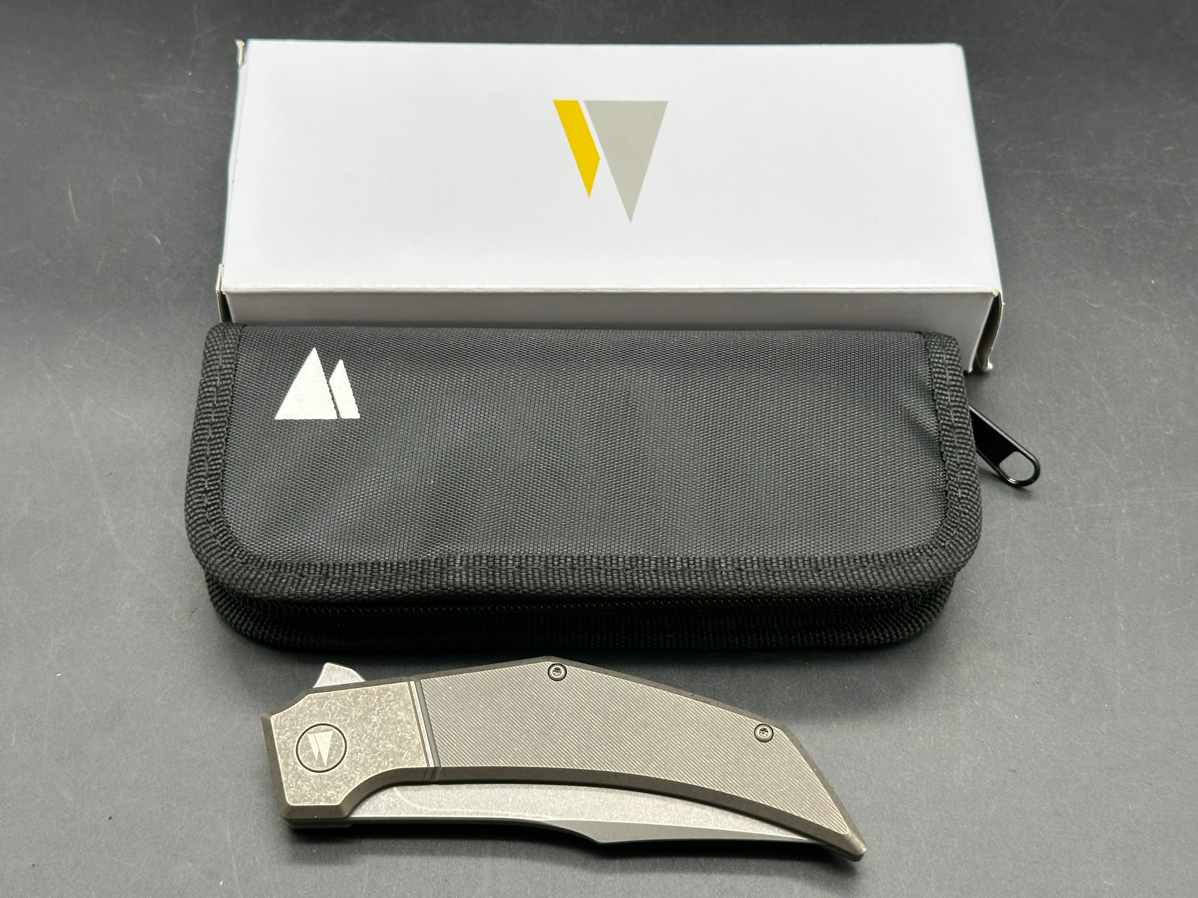 Van Poppel. 3.75 inch stonewashed CPM-20CV blade Dutch Blade Works Xerxes