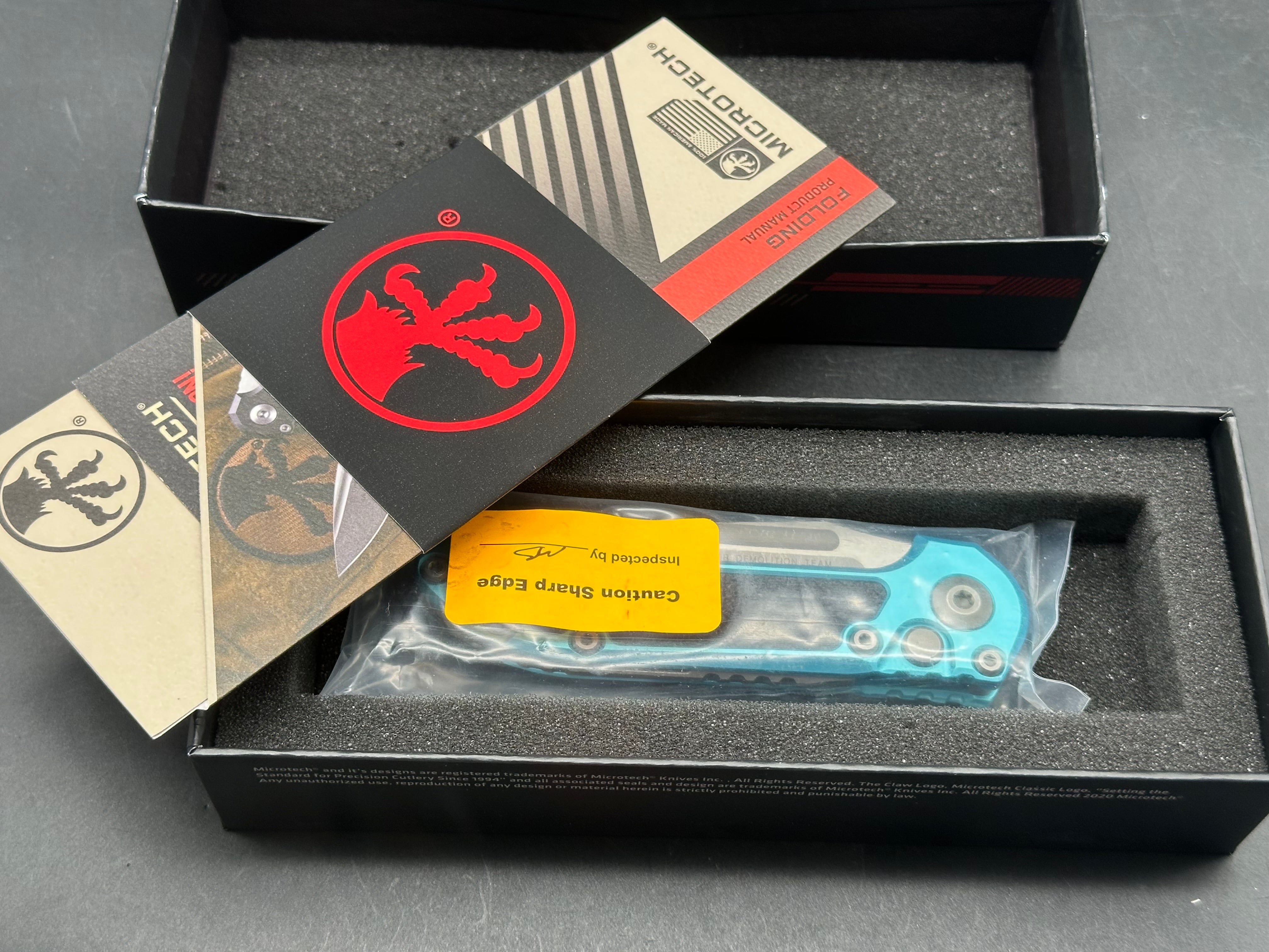 Microtech L.U.D.T. turquoise aluminum/ M390