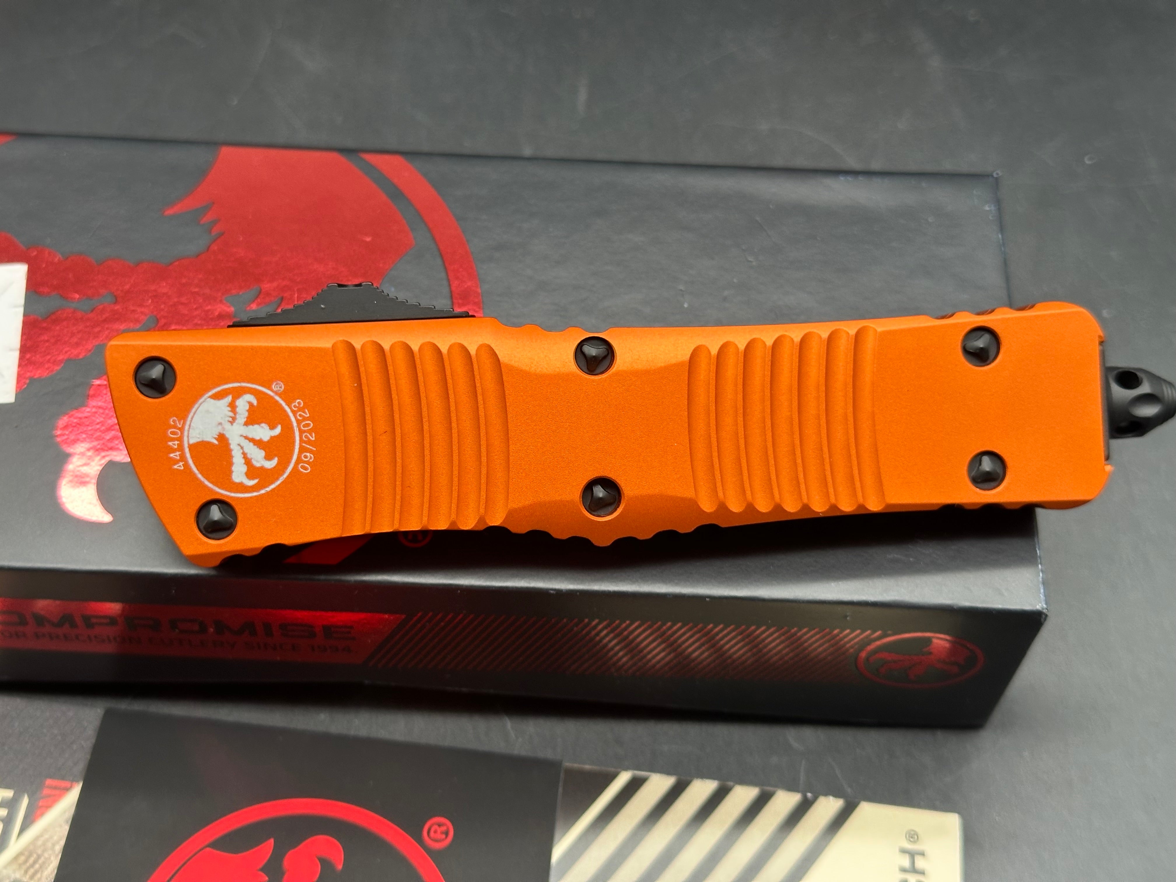 Microtech Combat Troodon Orange S/E 143-10R