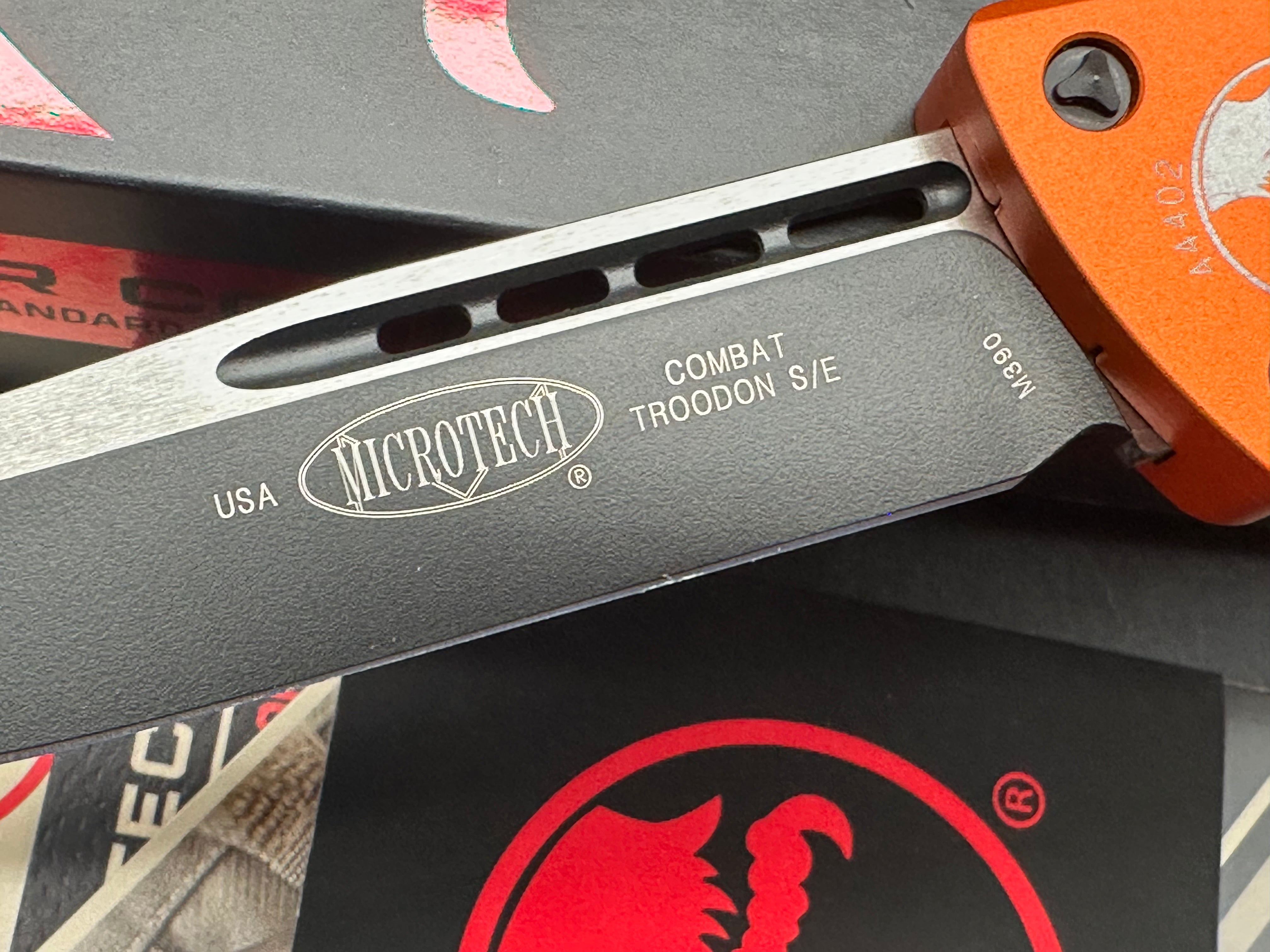Microtech Combat Troodon Orange S/E 143-10R