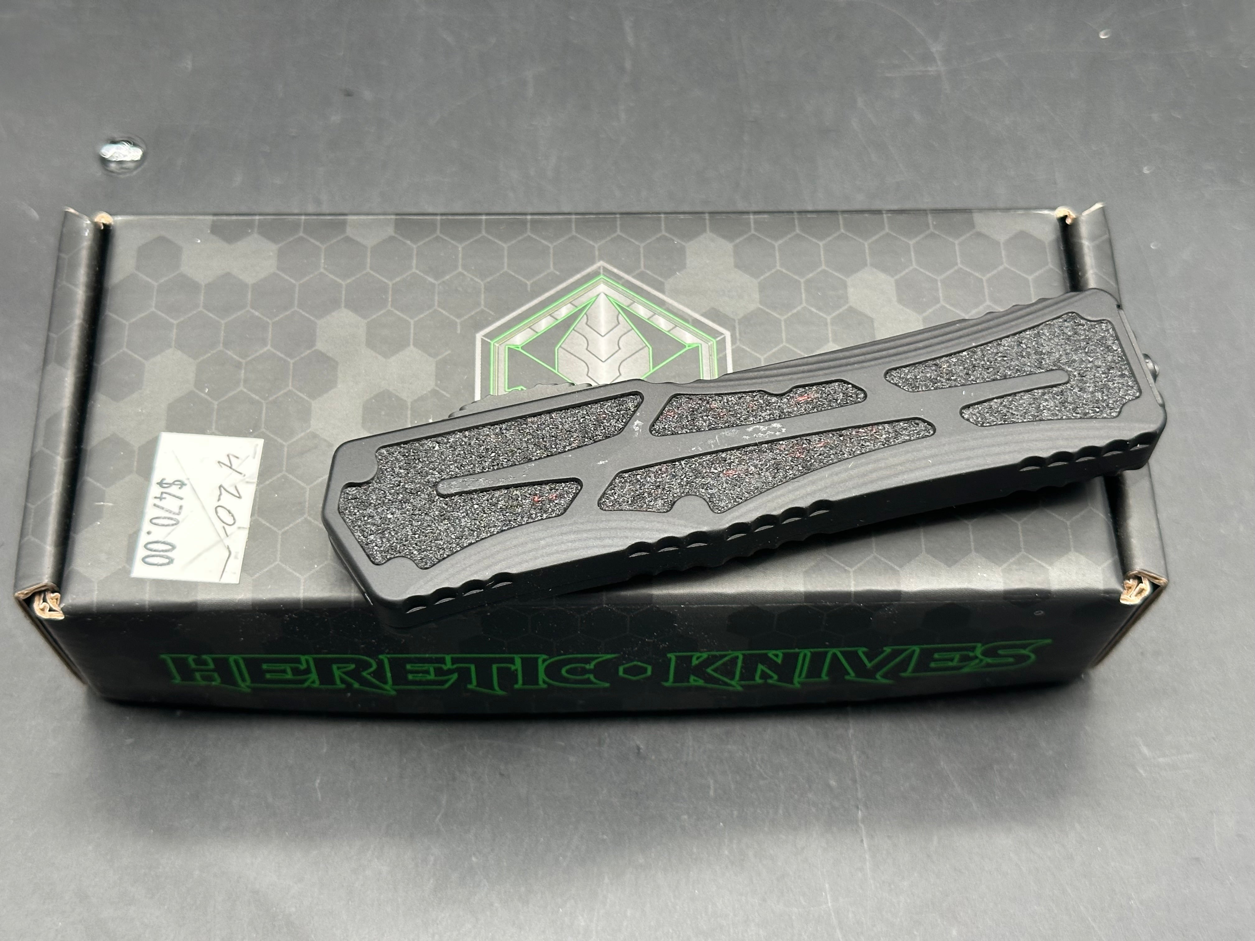 Heretic Colossus Single edge black aluminum Magnacut