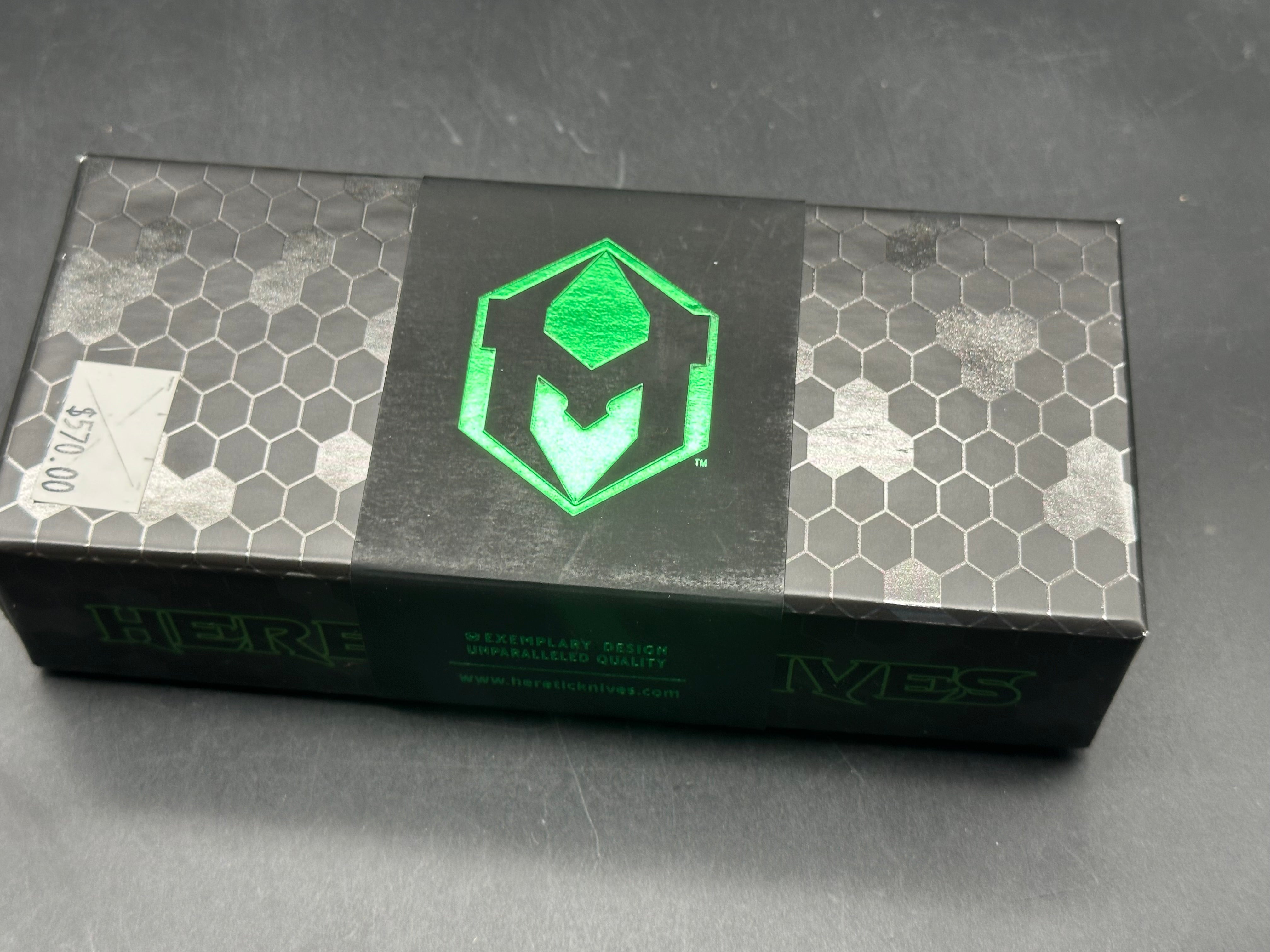 Heretic Manticore E Double Edge DLC Full Serrated Ultem inlay