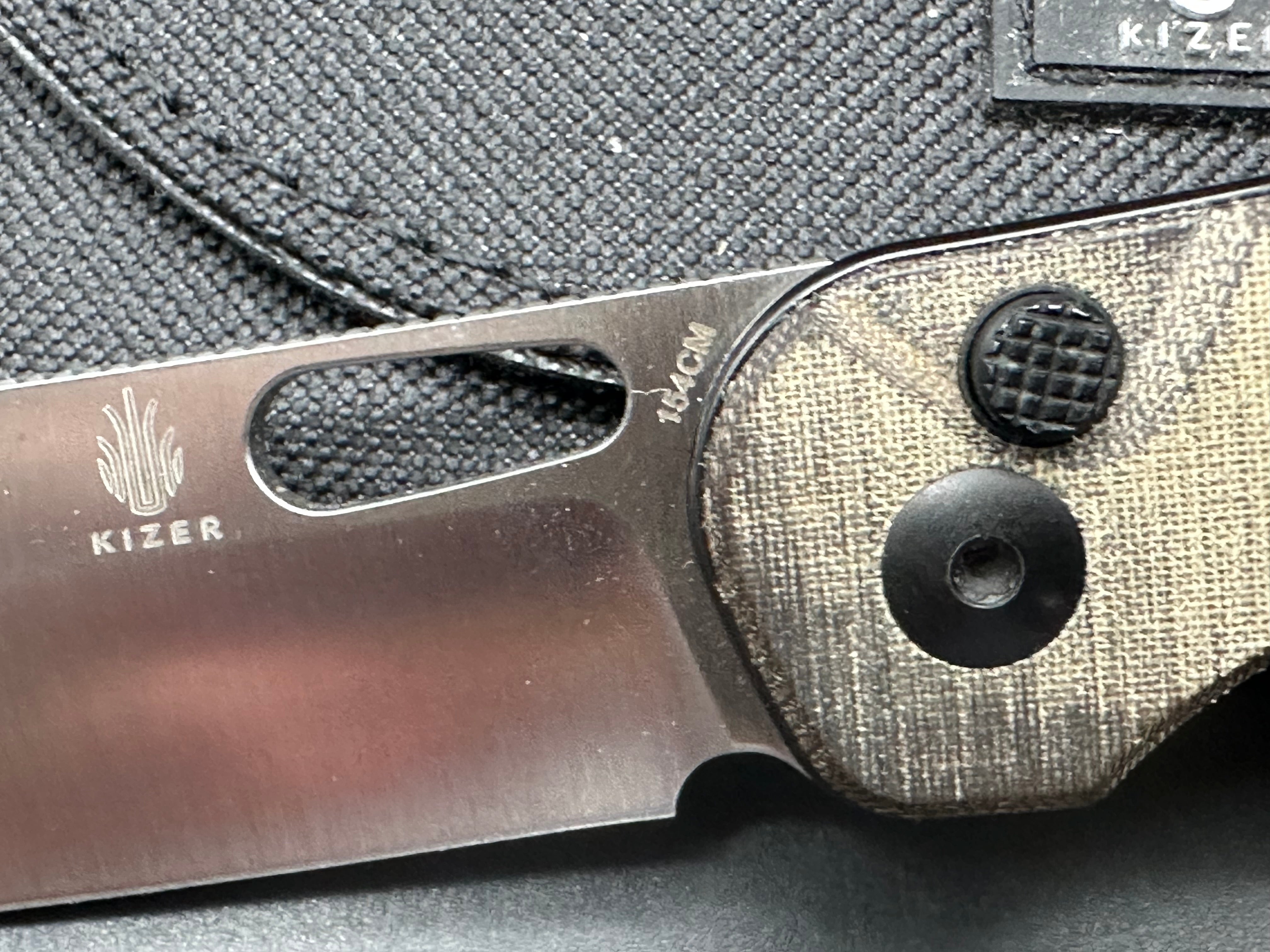 Kizer Hic-Cup - 154CM Steel. Tan Micarta