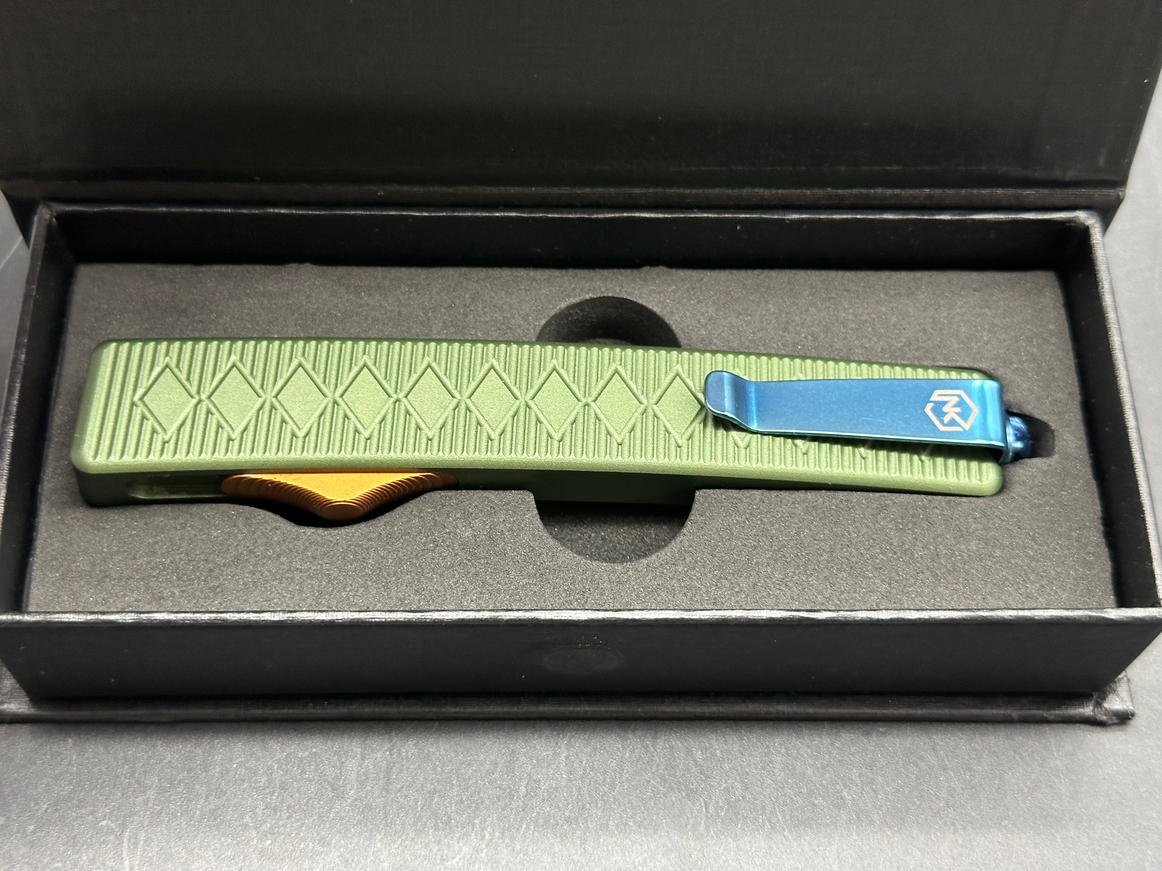 Normandy Knives Shogun: 3.5 inch OTF Damascus VG10 blade