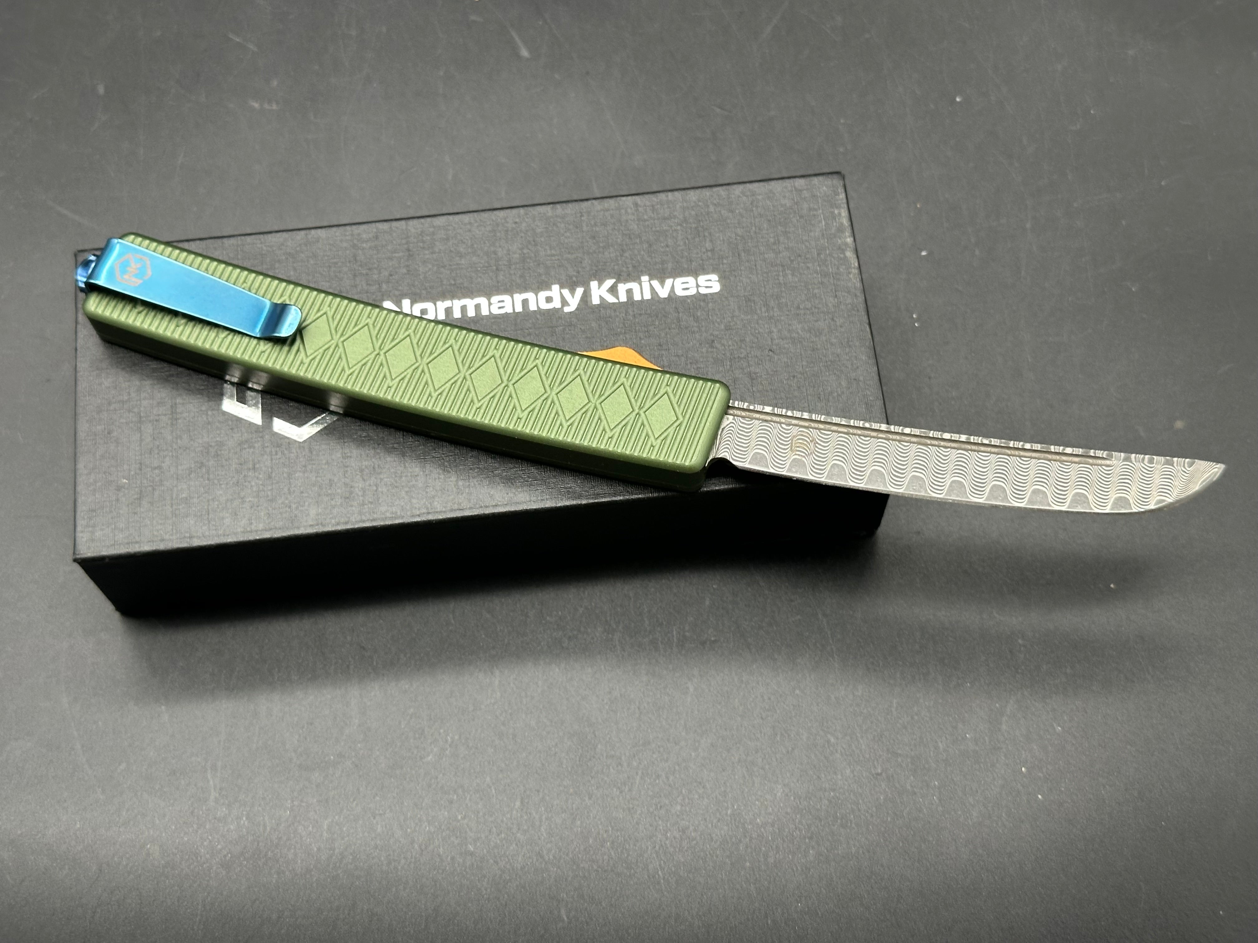 Normandy Knives Shogun: 3.5 inch OTF Damascus VG10 blade
