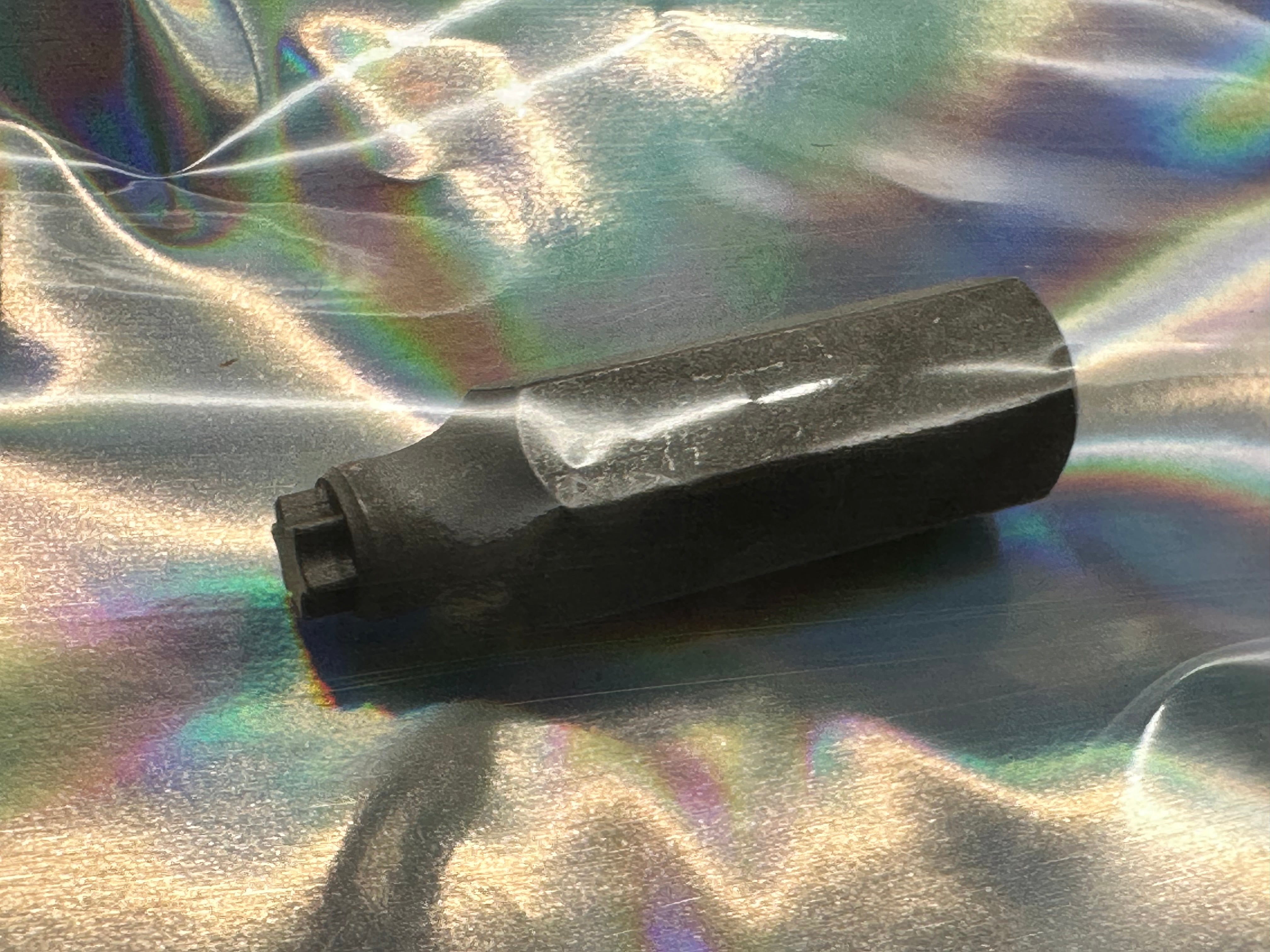 Brian Brown Yeager M V3 - LNIB- American Edge exclusive - Gecko CF inlays