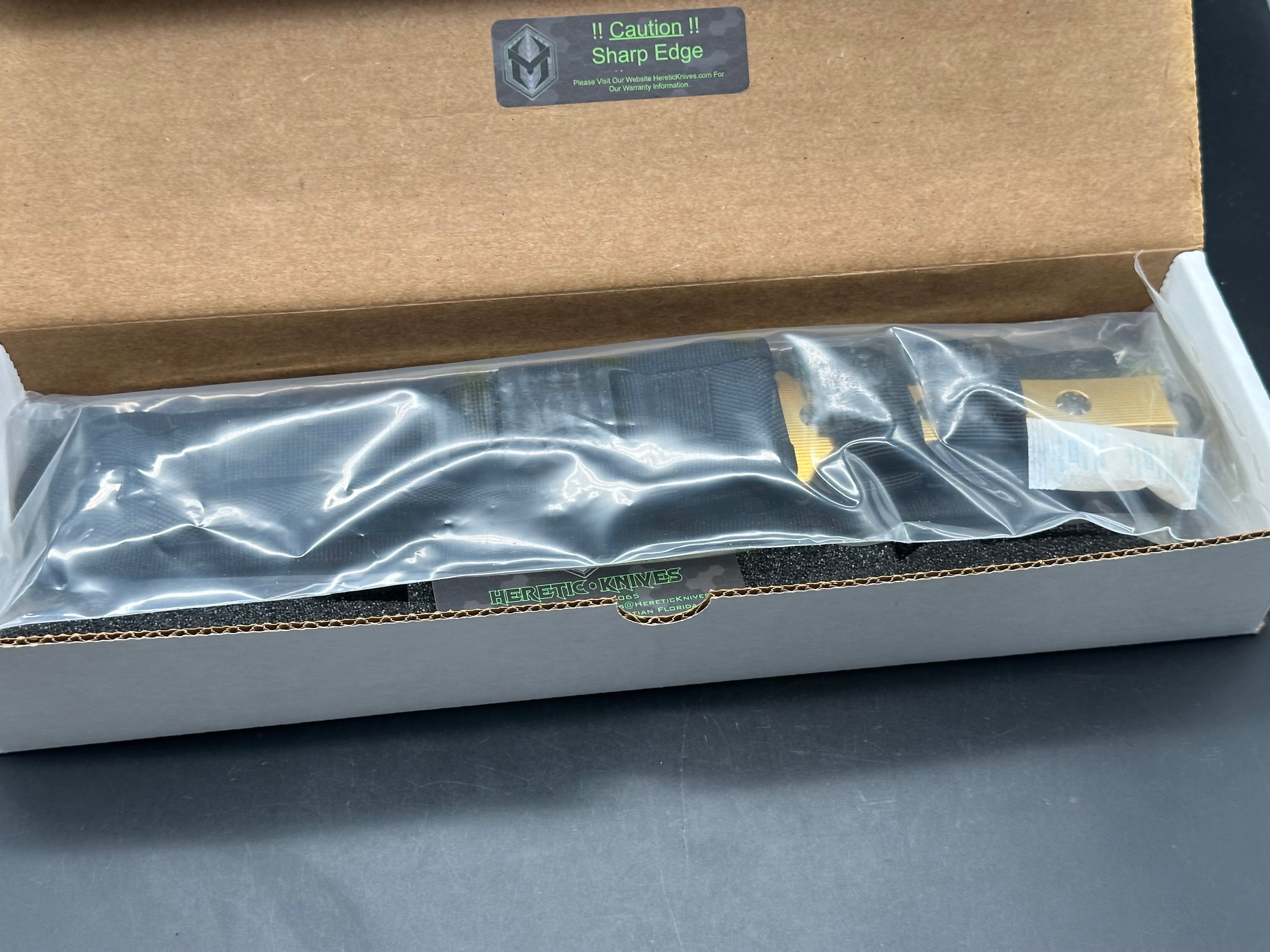 Heretic Nephilim Double Edge DLC full serrated Ti Nitride Handle