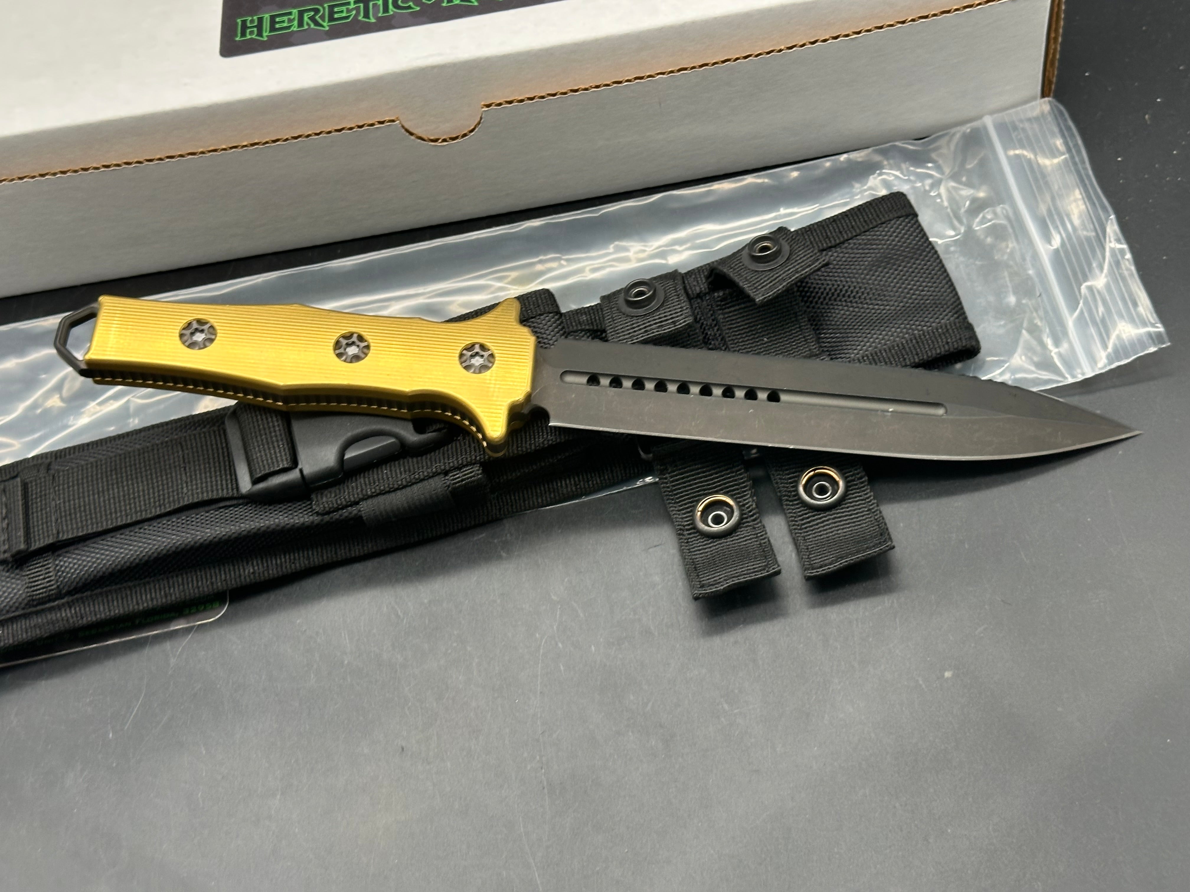 Heretic Nephilim Double Edge DLC full serrated Ti Nitride Handle