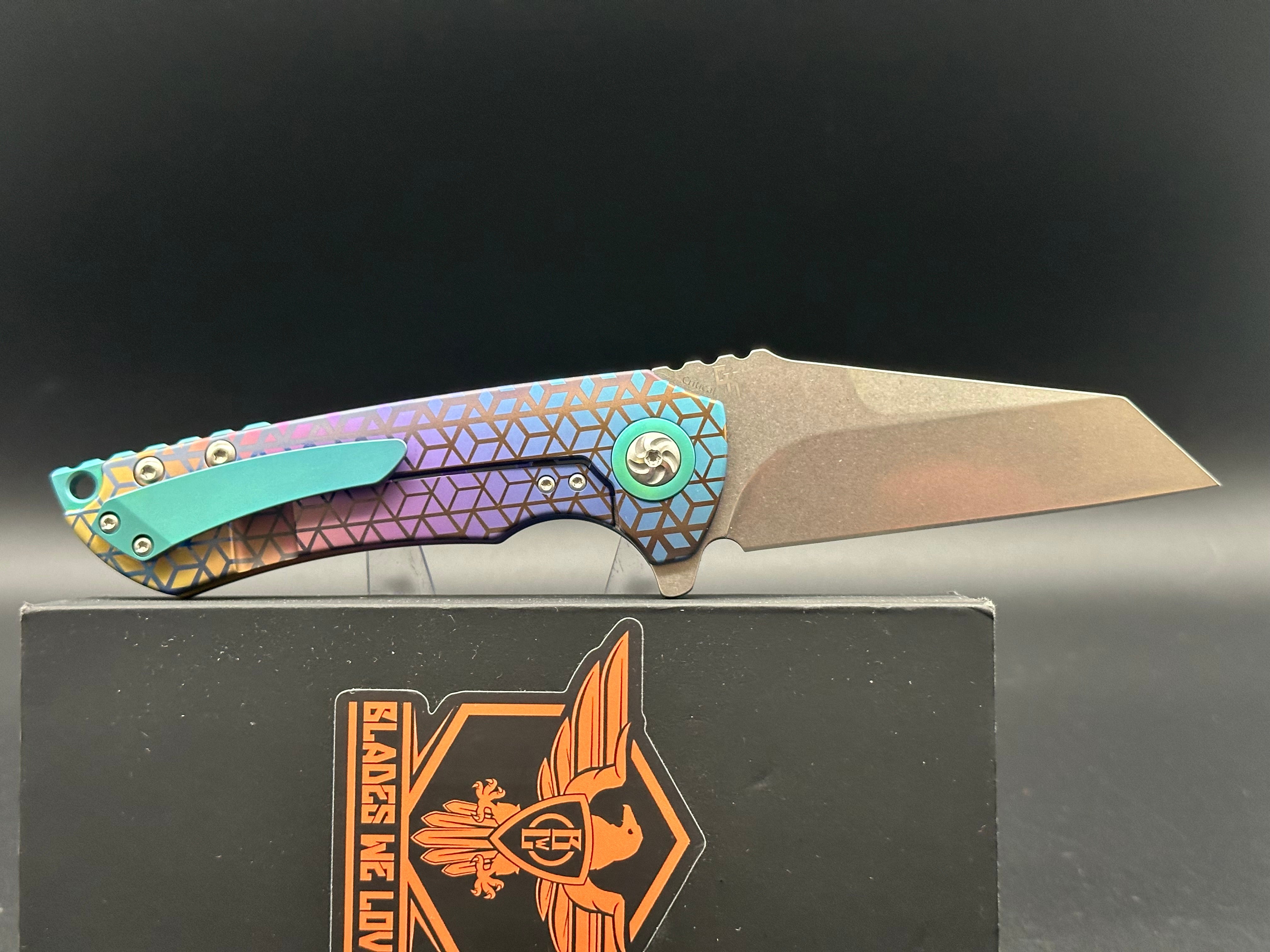 Kizer Critical by"Blades We Love", 3.6" S35VN stonewashed blade, 8.5" overall length, excellent condition, never used or carried,