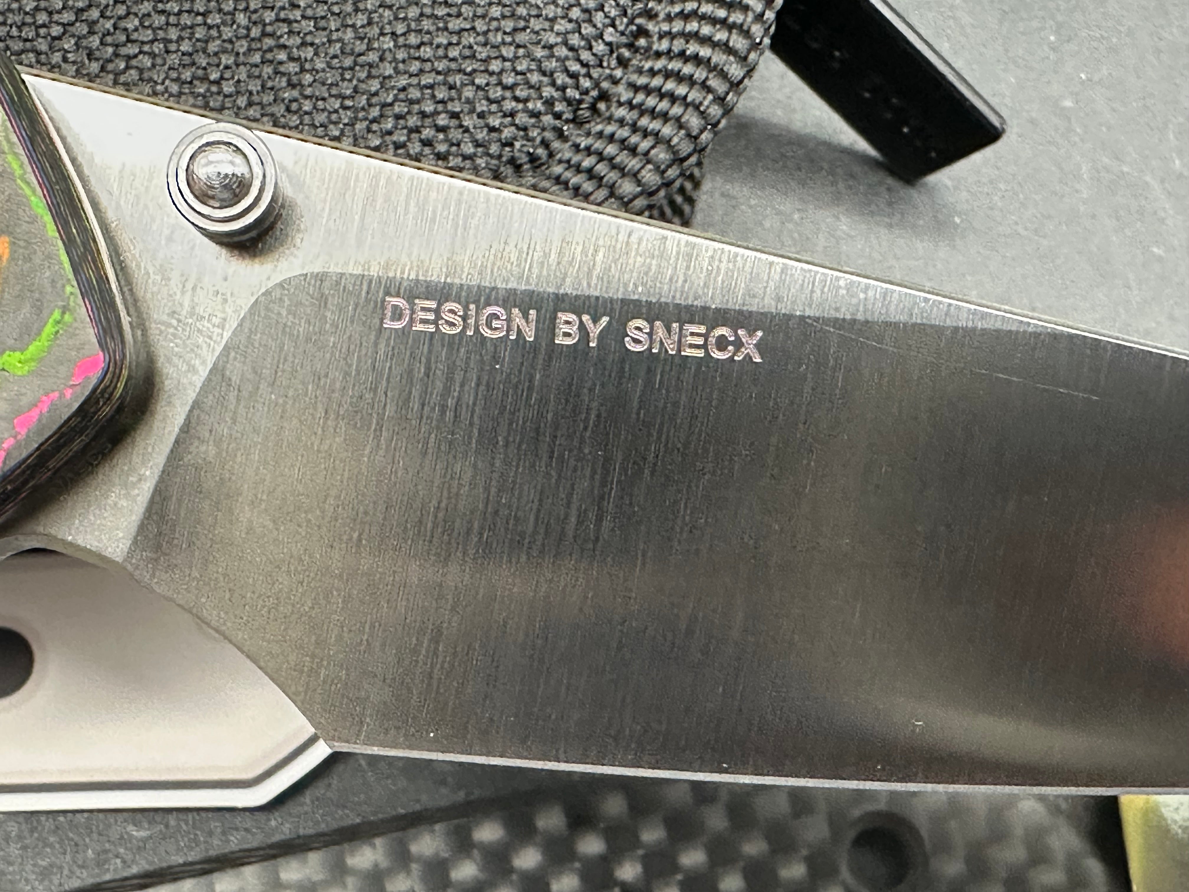 Civivi Vision FG - LNIB - Knifecenter exclusive in S35VN - custom 80's camo carbon scales & Skiff bearings