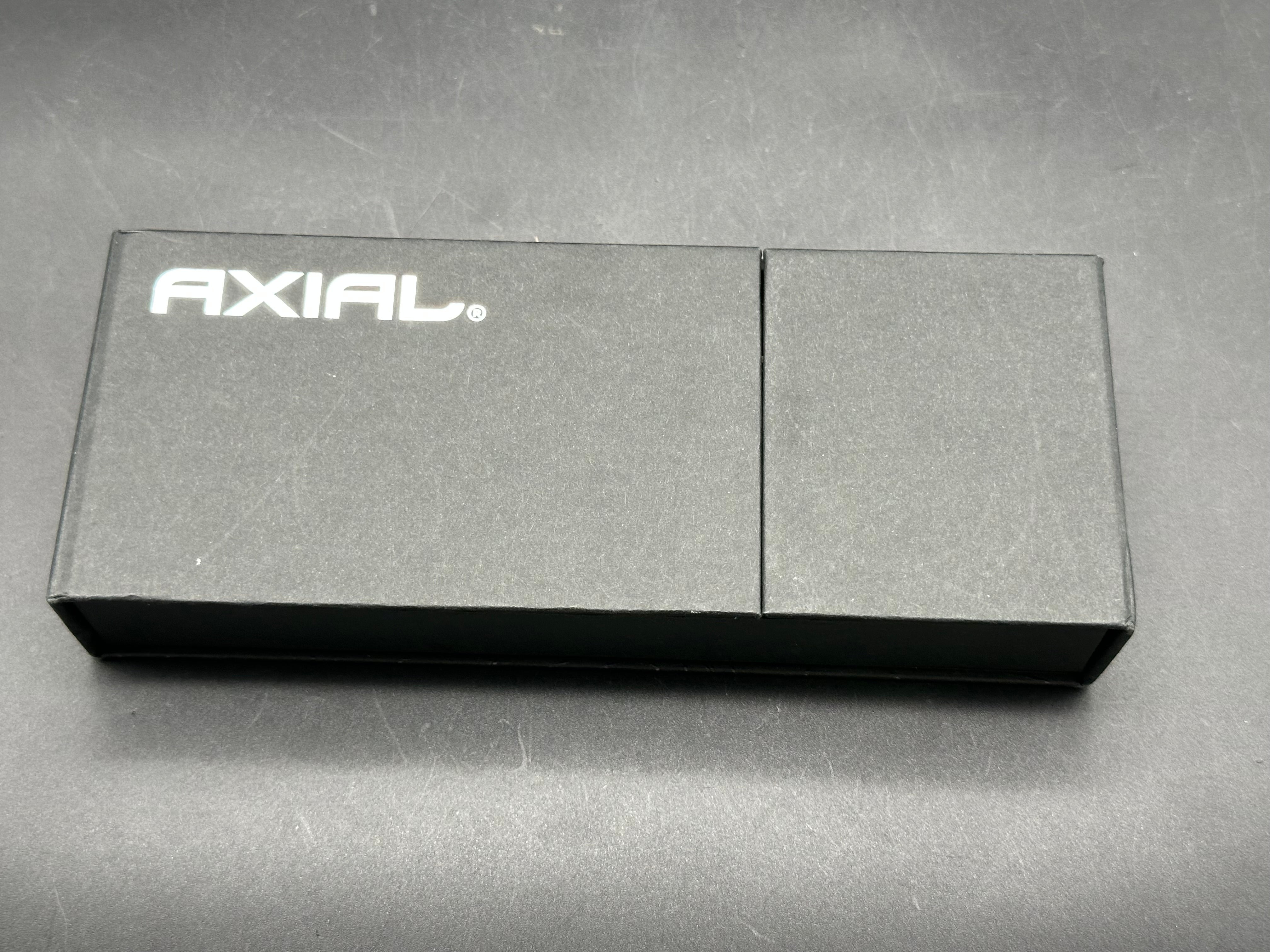 Axiel D.E. OTF knife magnacut blade