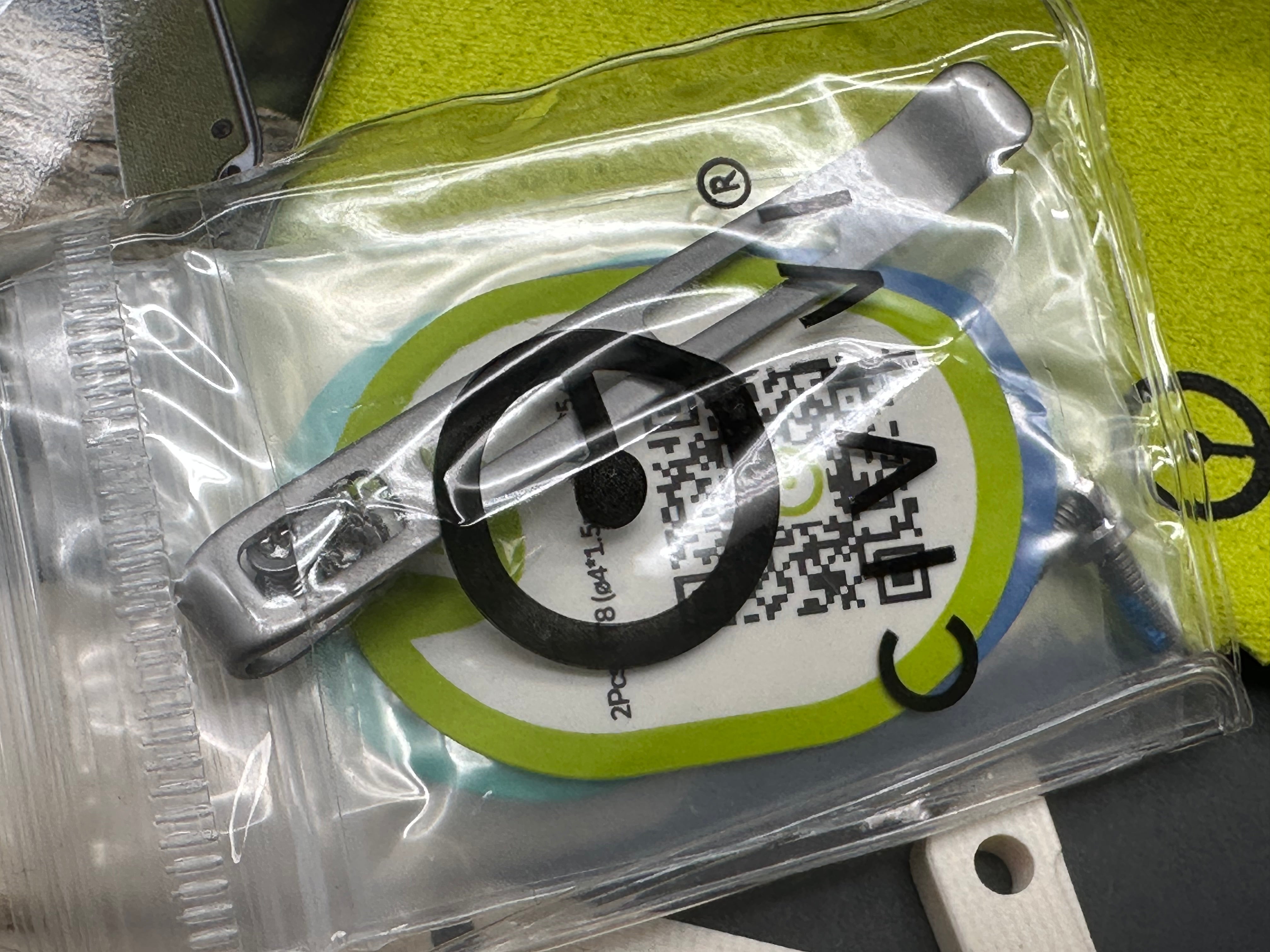 Civiv ExOne - LNIB - custom 80's camo carbon scales / Skiff bearings installed