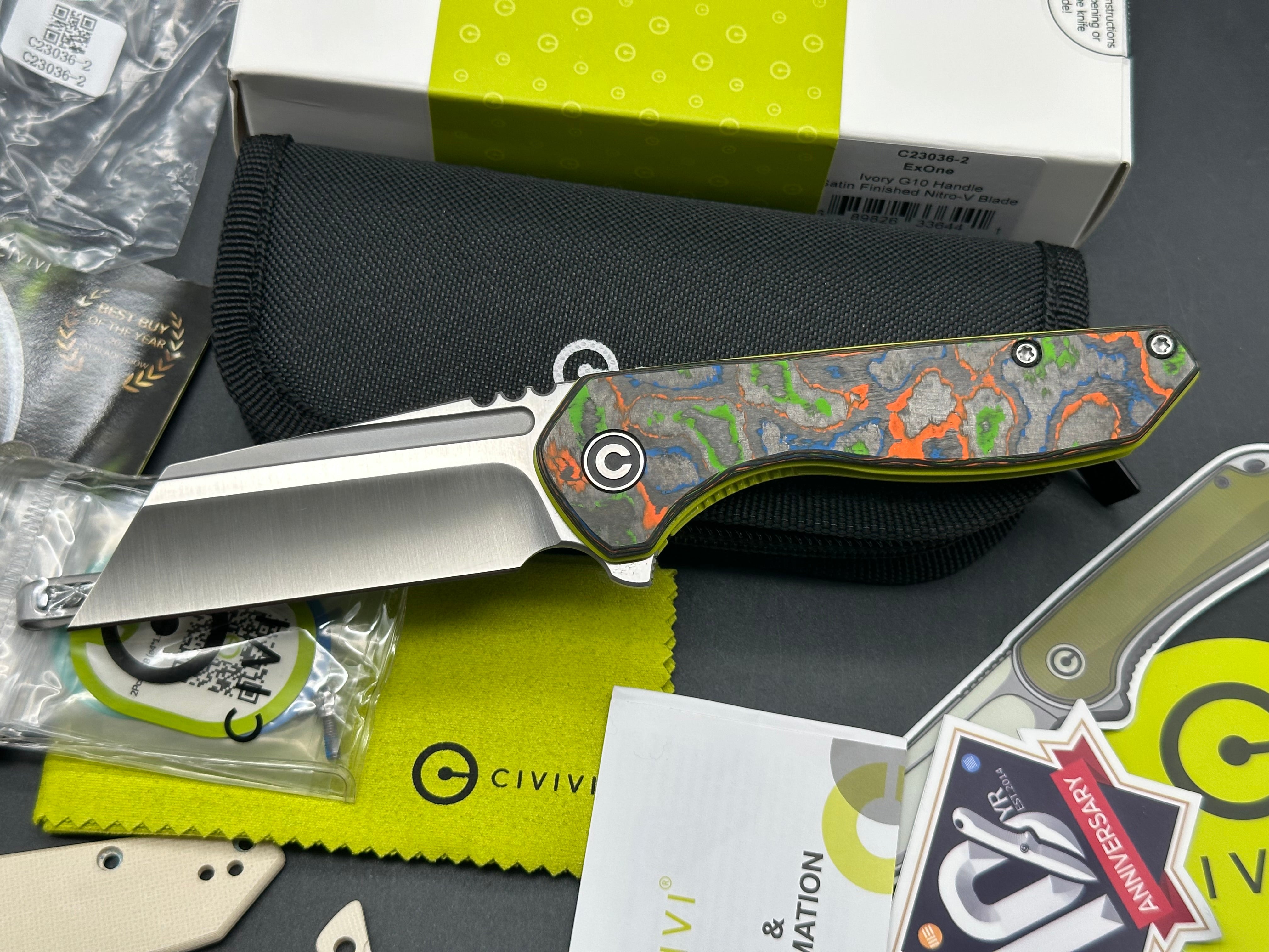 Civiv ExOne - LNIB - custom 80's camo carbon scales / Skiff bearings installed