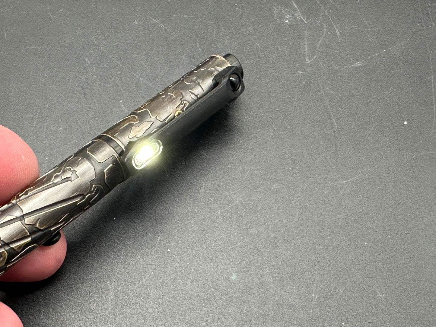 OLIGHT OPEN PRO Brass Bark EDC PEN BODY LED LIGHT/POINTER BEAM 120 LUMENS