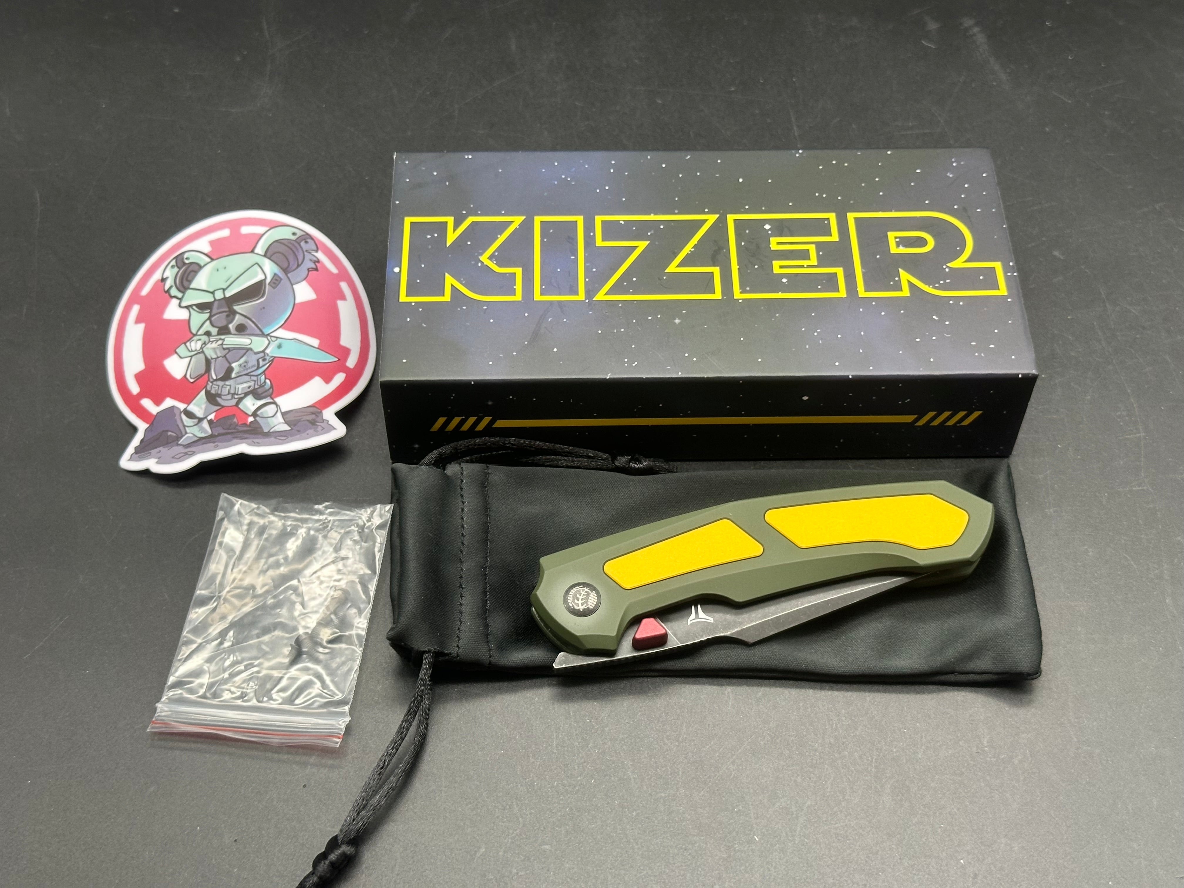 Kizer Feweed Cerakote titanium and Elmax blade
