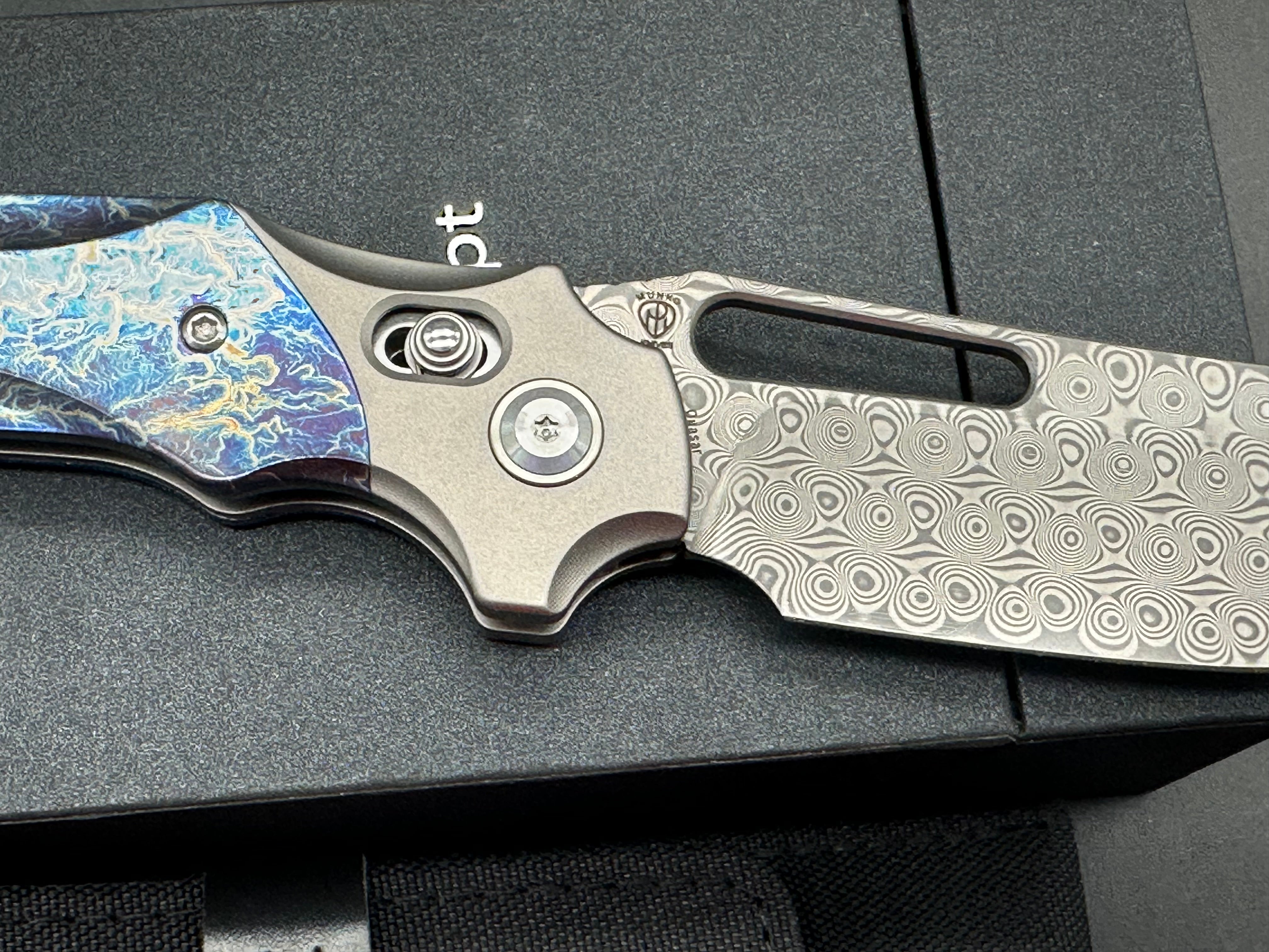 KANSPET QUASAR FOLDING KNIFE LIGHTNING STRIKE TITANIUM HANDLE DAMASCUS PLAIN EDGE