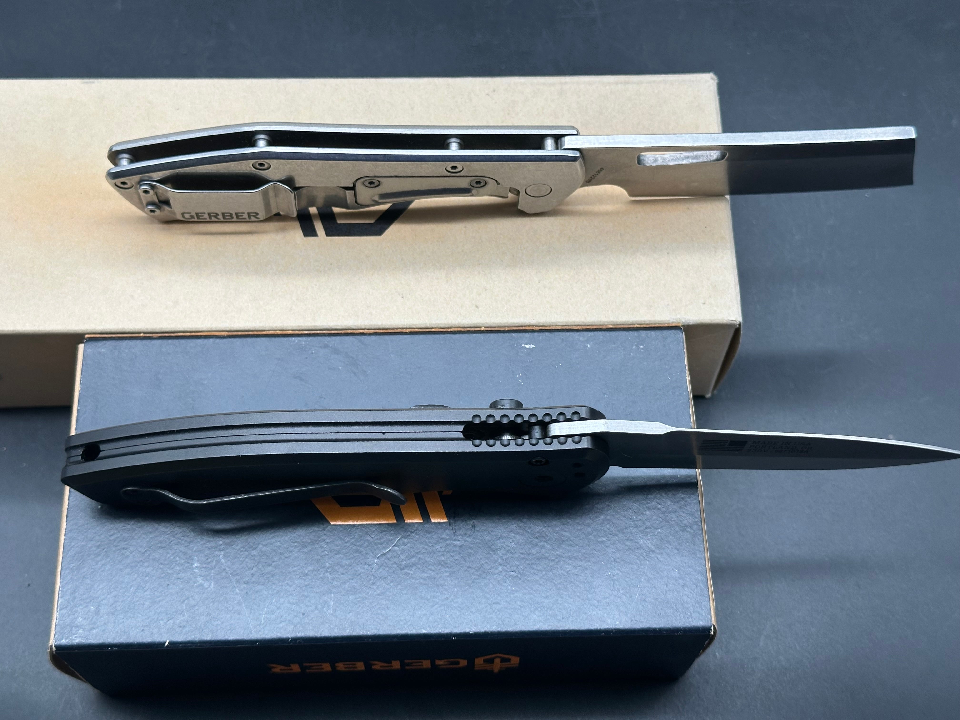 2 knife Gerber bundle Gerber Empower Auto w/S30V and Flatiron