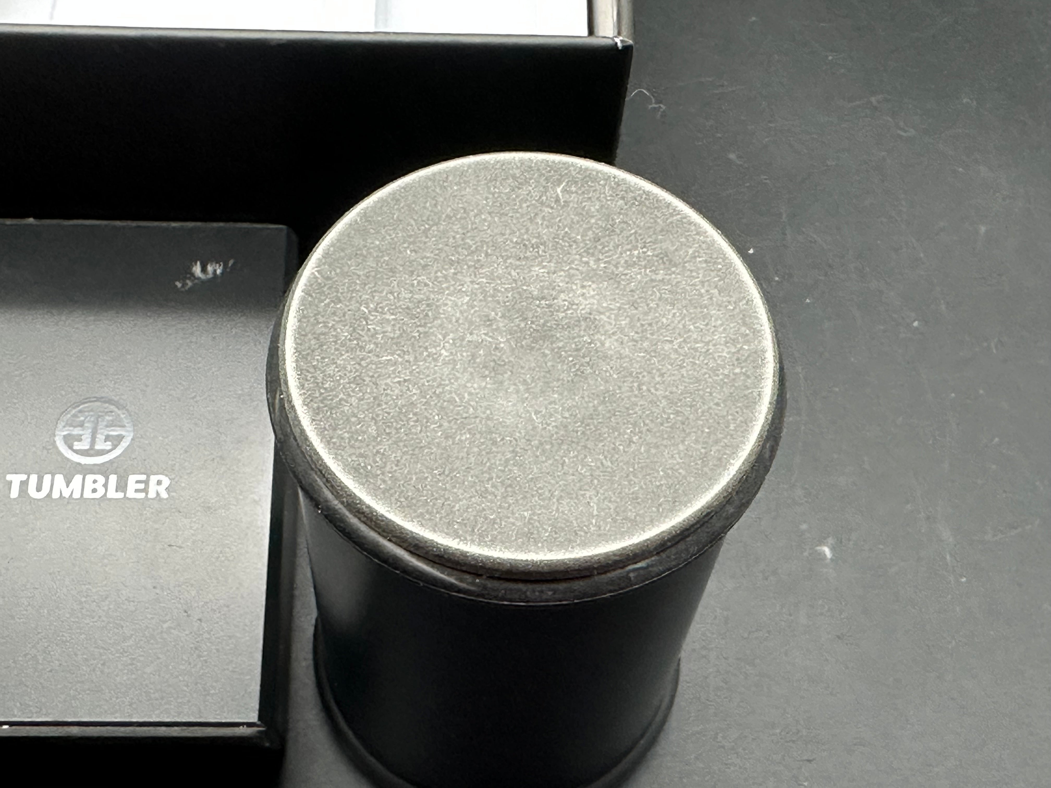 TUMBLER PRO CHARCOAL BLACK