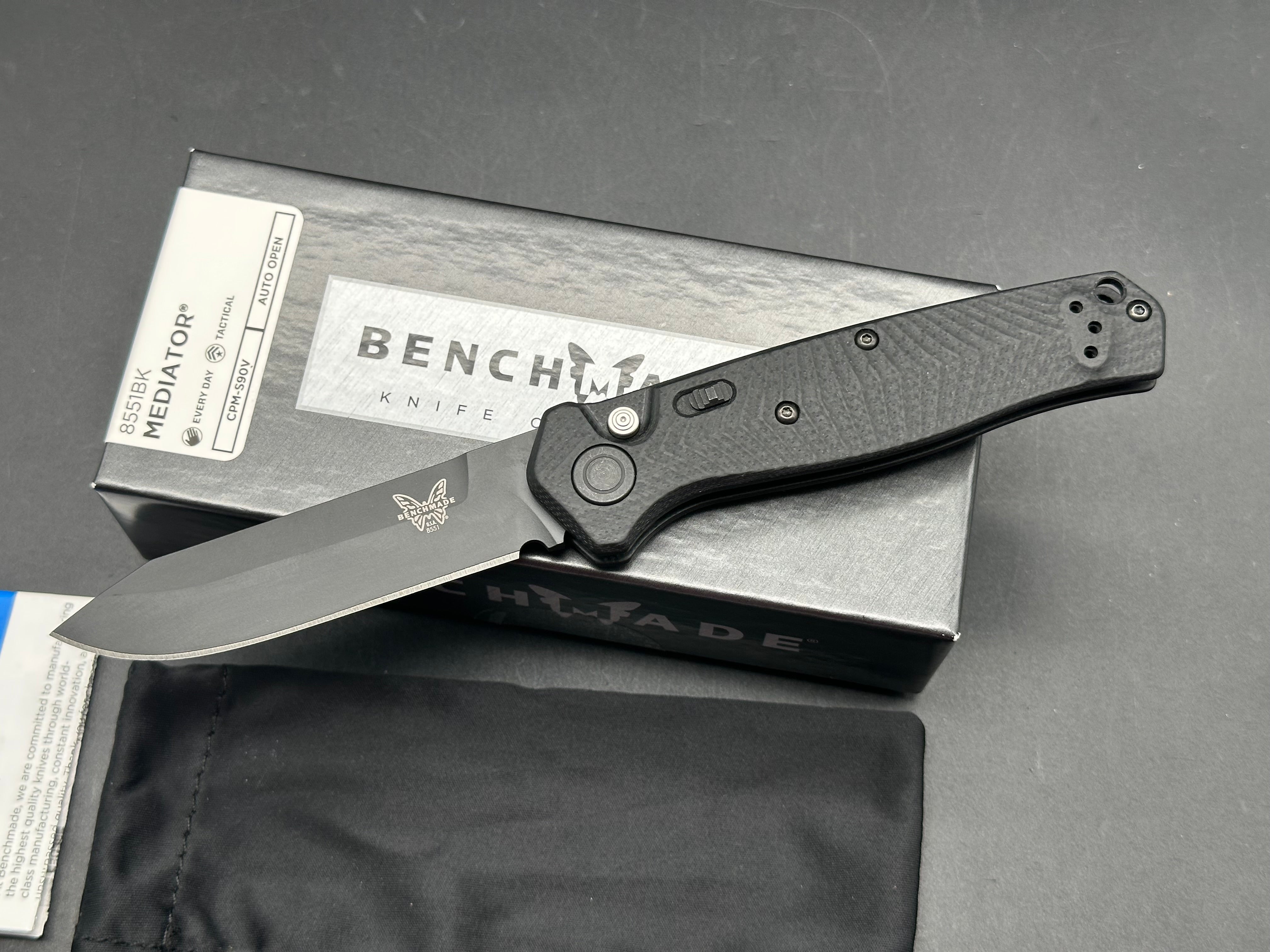 Benchmade Mediator Automatic Knife Black G-10 (3.3" Black)
