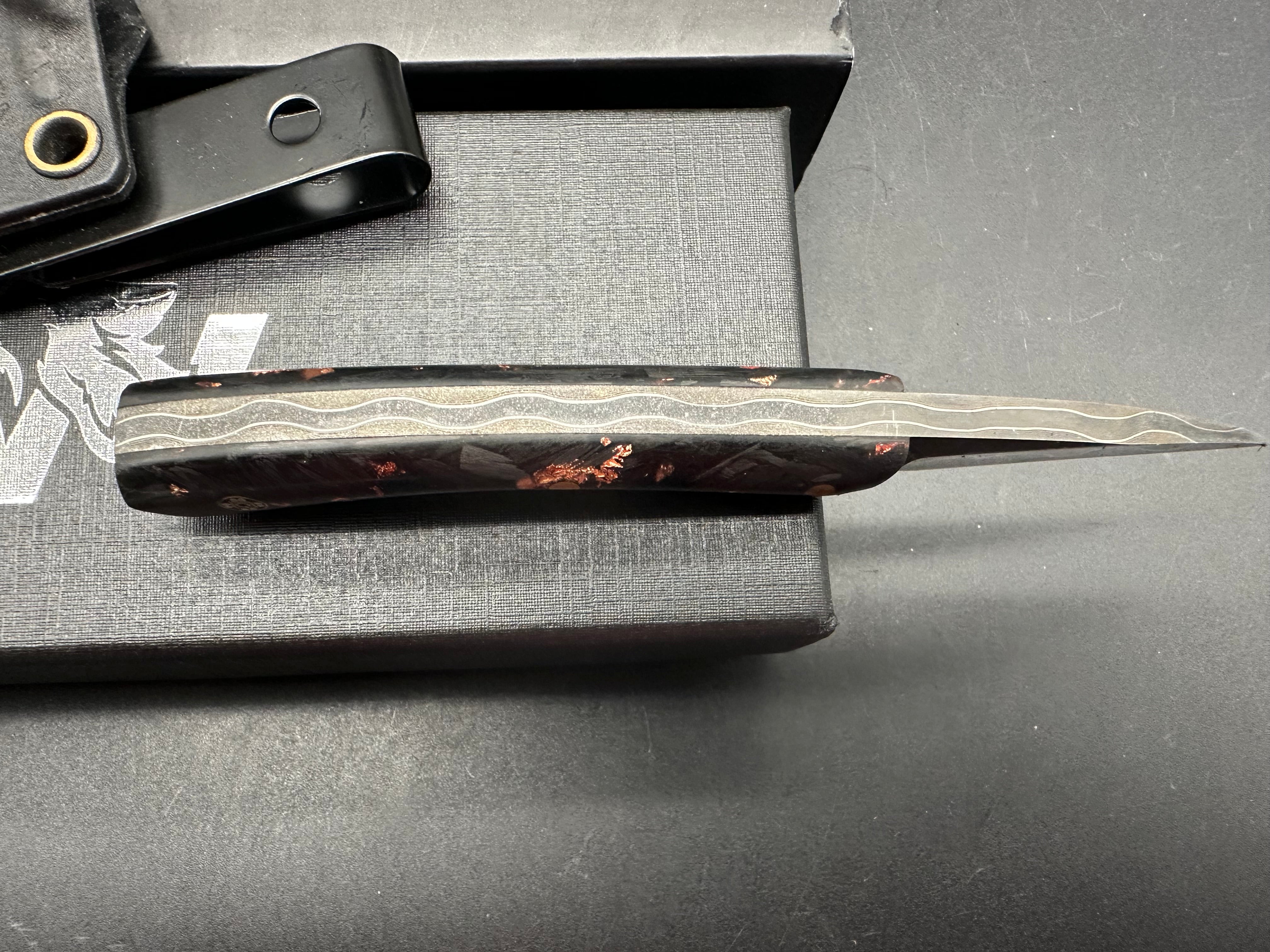 Raymond Roberts of Royalty Rings Co. Kiradashi Bakers Forge Damascus steel with copper and 80CRV2 core