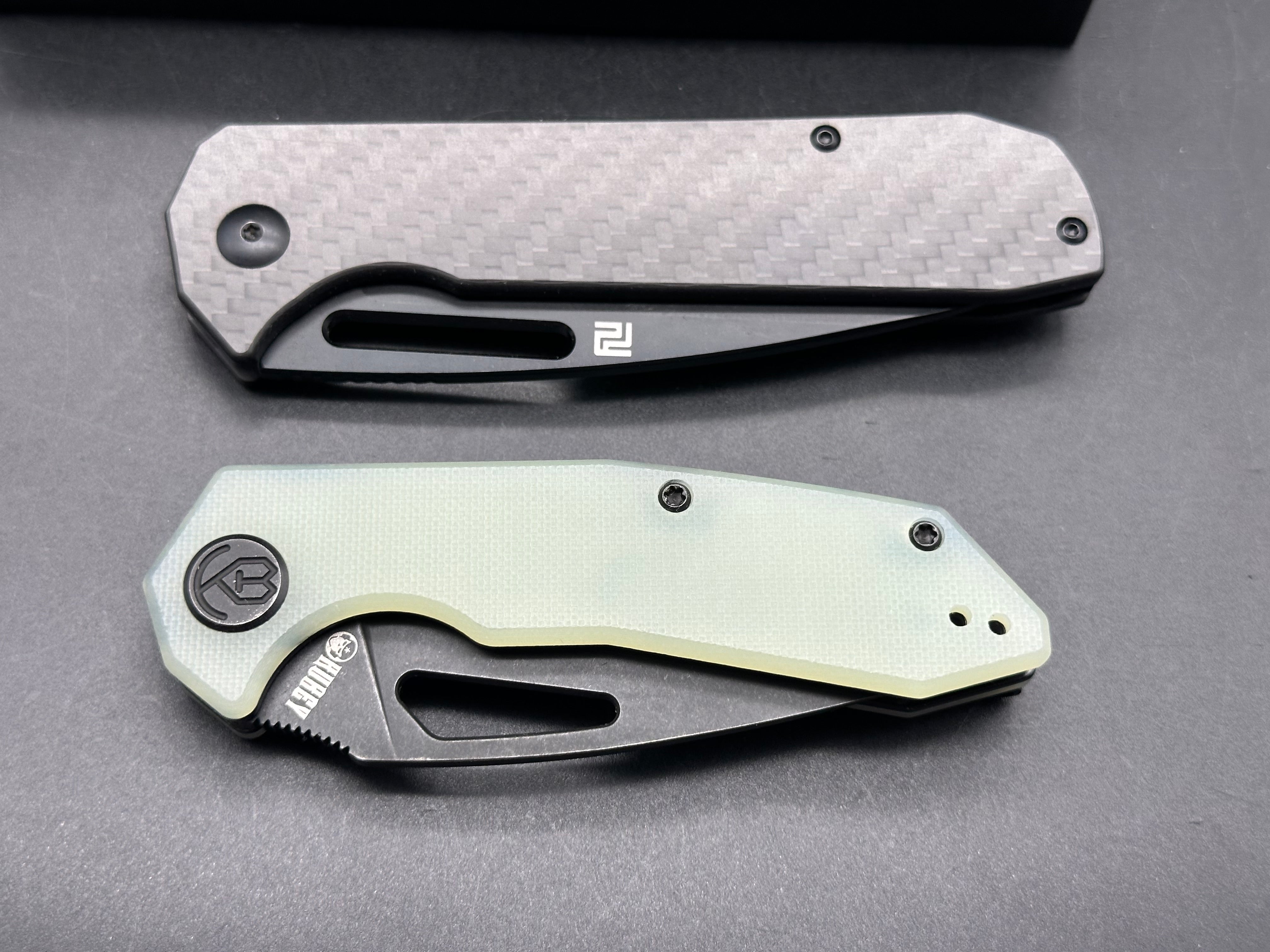 2 knife package Artisan Arion and Kubey Coeus