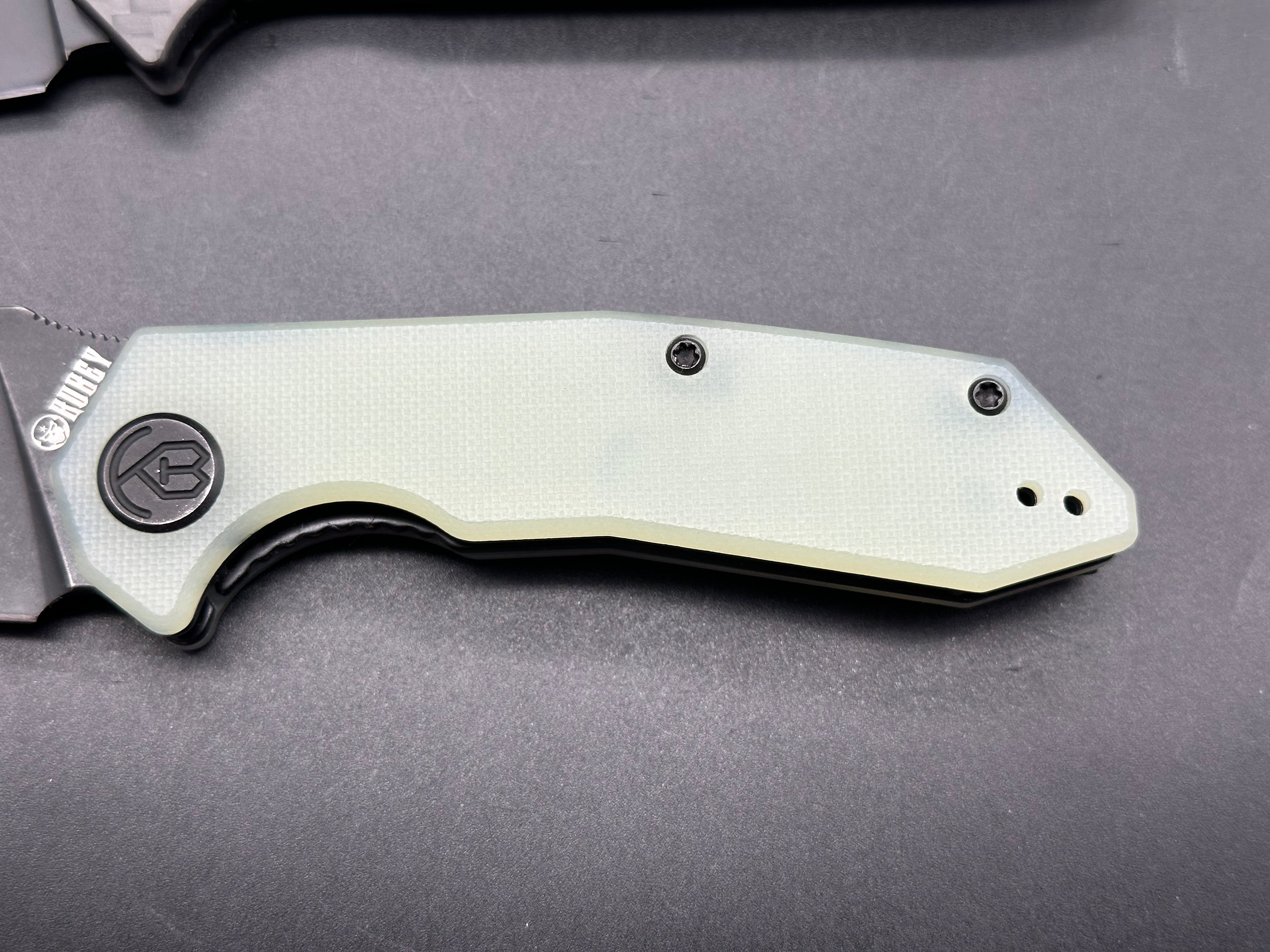 2 knife package Artisan Arion and Kubey Coeus