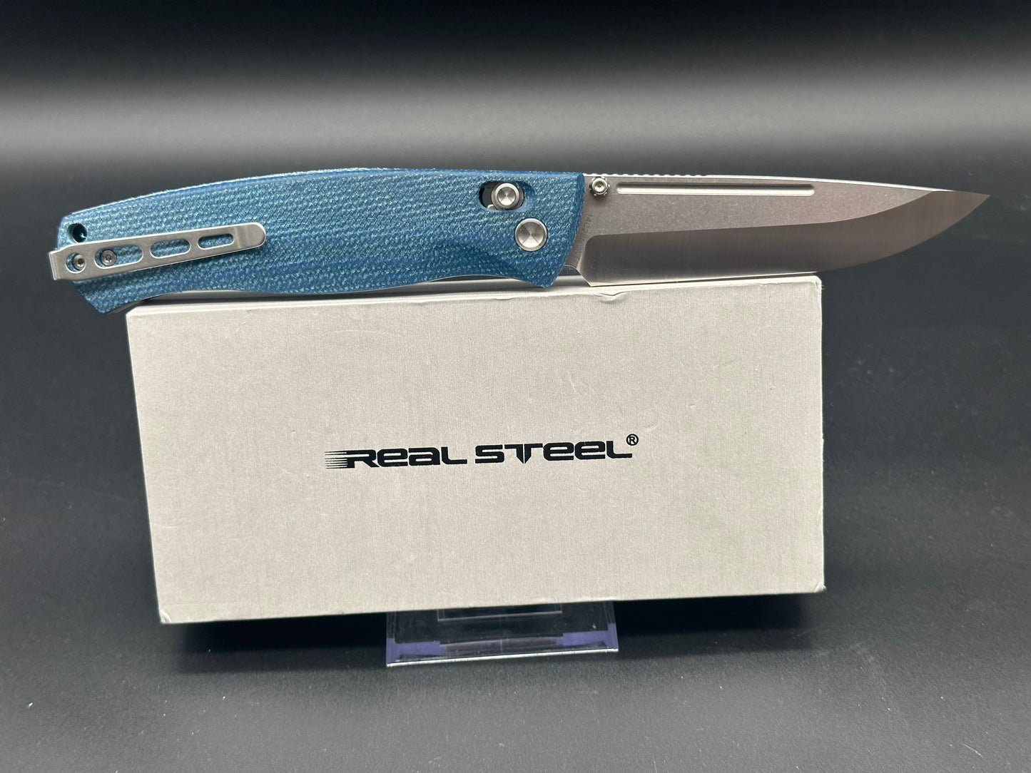 Real Steel Pathfinder blue denim micarta scales w/14C28N blade