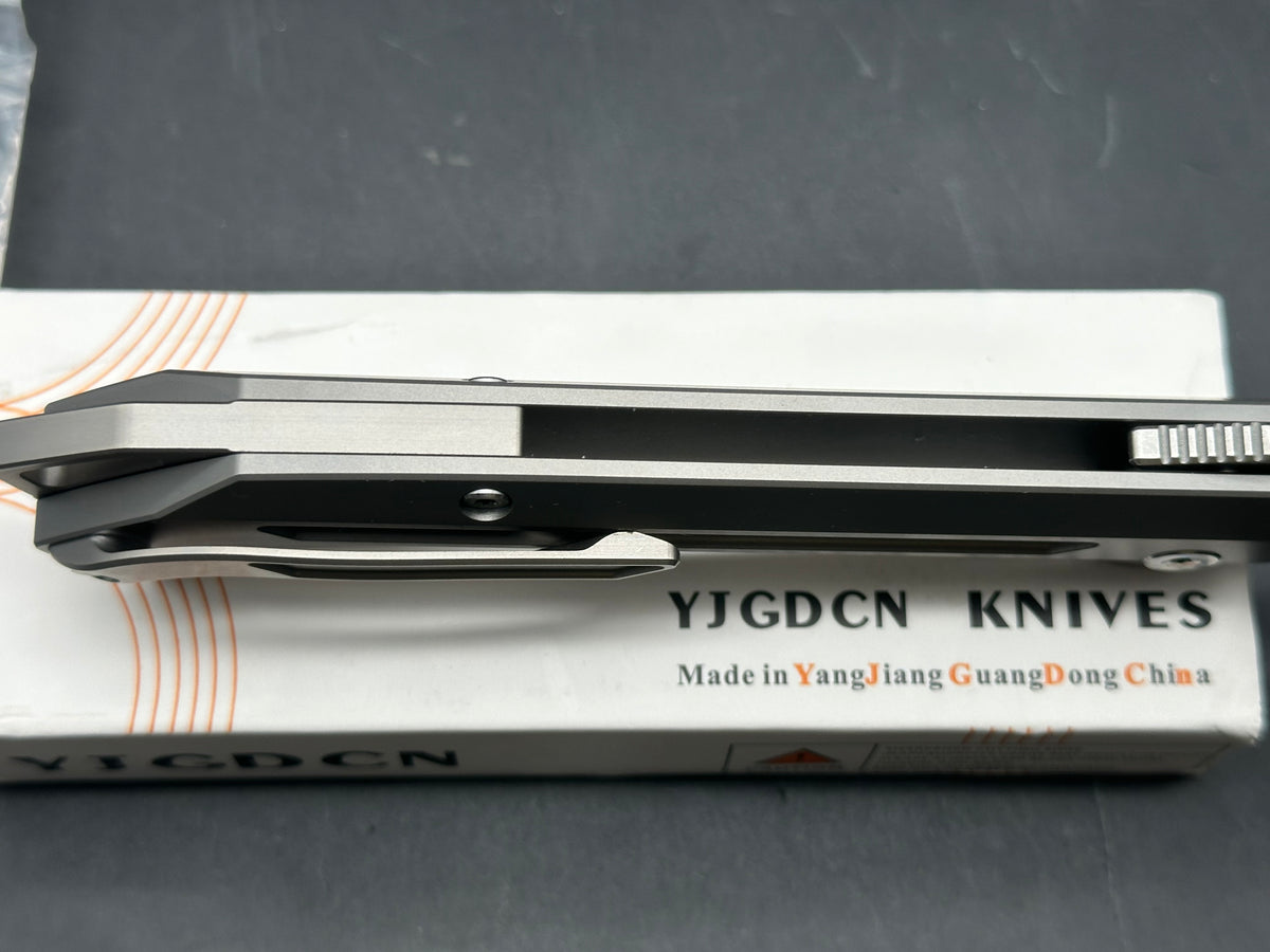 YJGDCN YJ2520 Titanium Handle M390 Blade overall length 9.05 inches