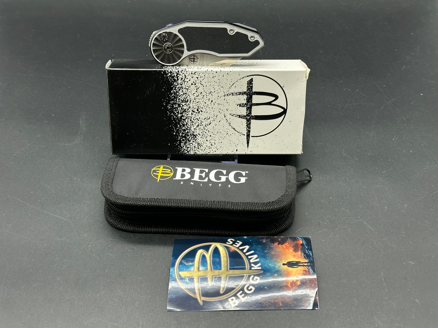 Begg Knives Micro Burst Rosette Button Lock Knife Al + Black G-10