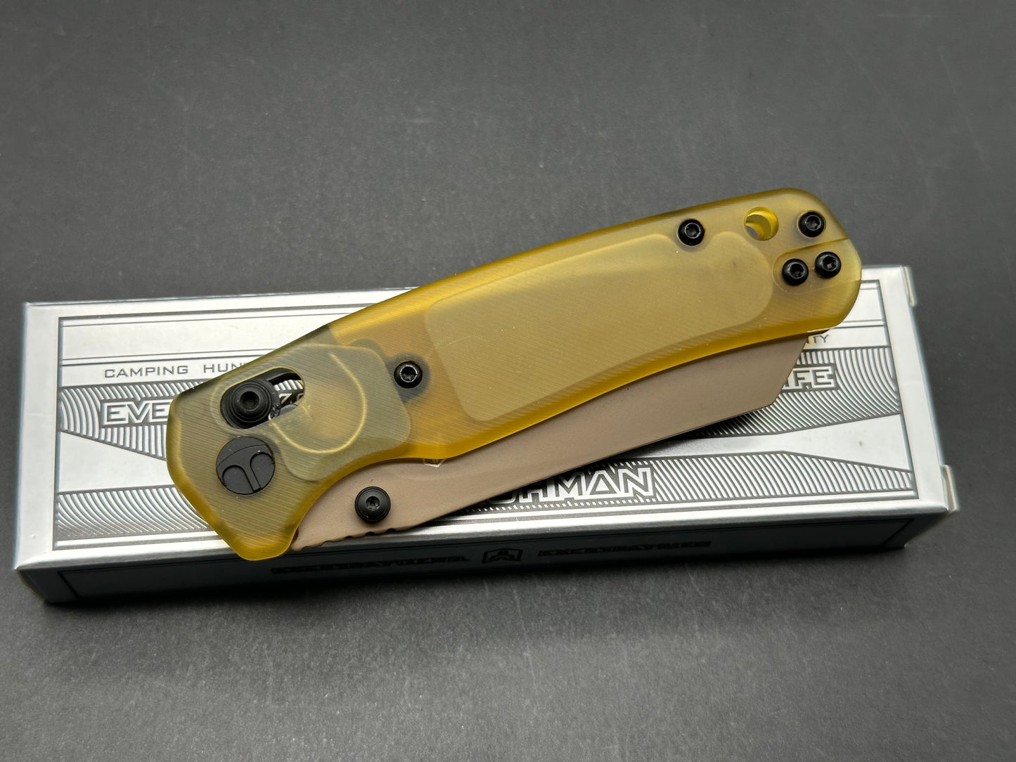 Bestechman Cicada's Wing Crossbar Lock Knife Amber Ultem