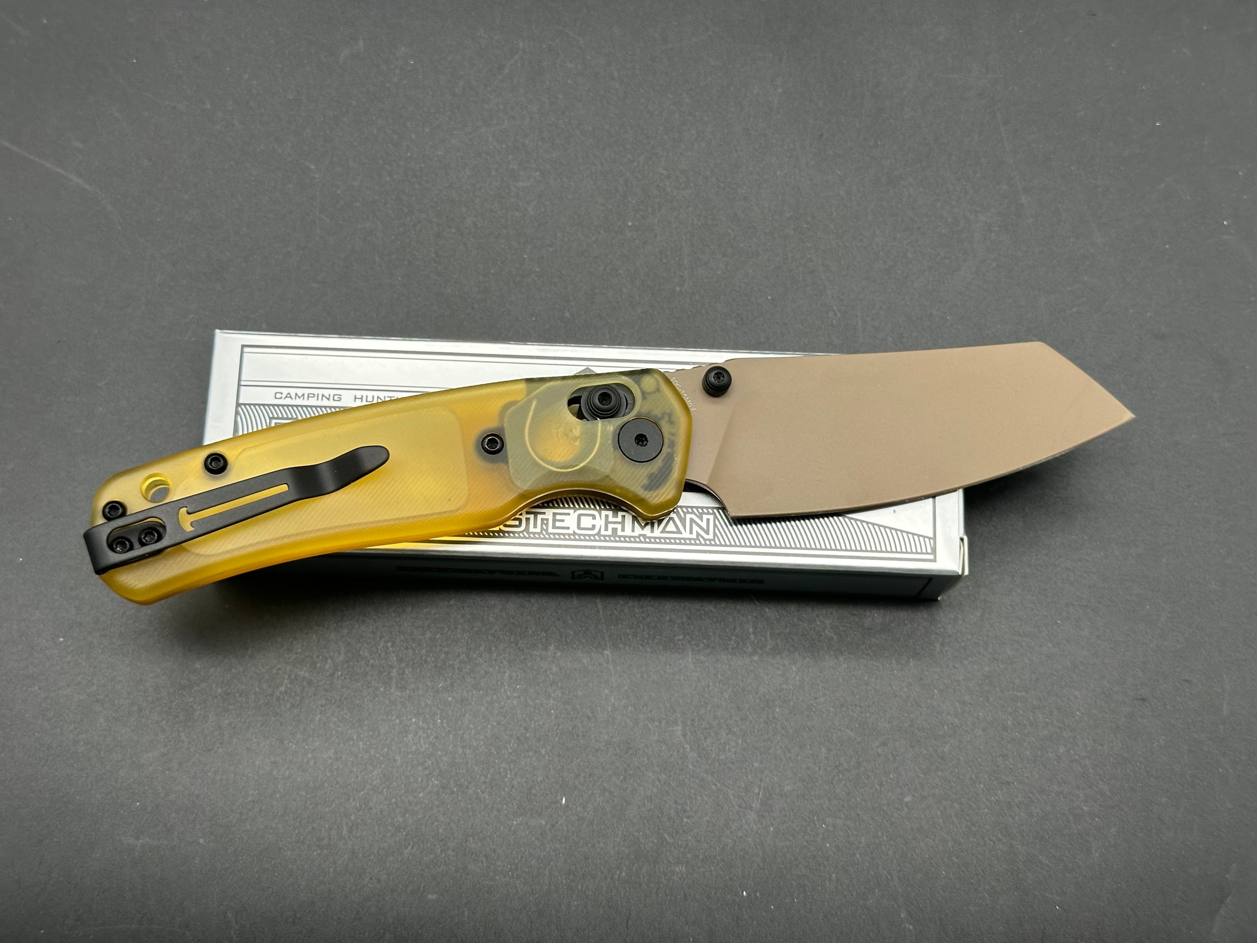 Bestechman Cicada's Wing Crossbar Lock Knife Amber Ultem