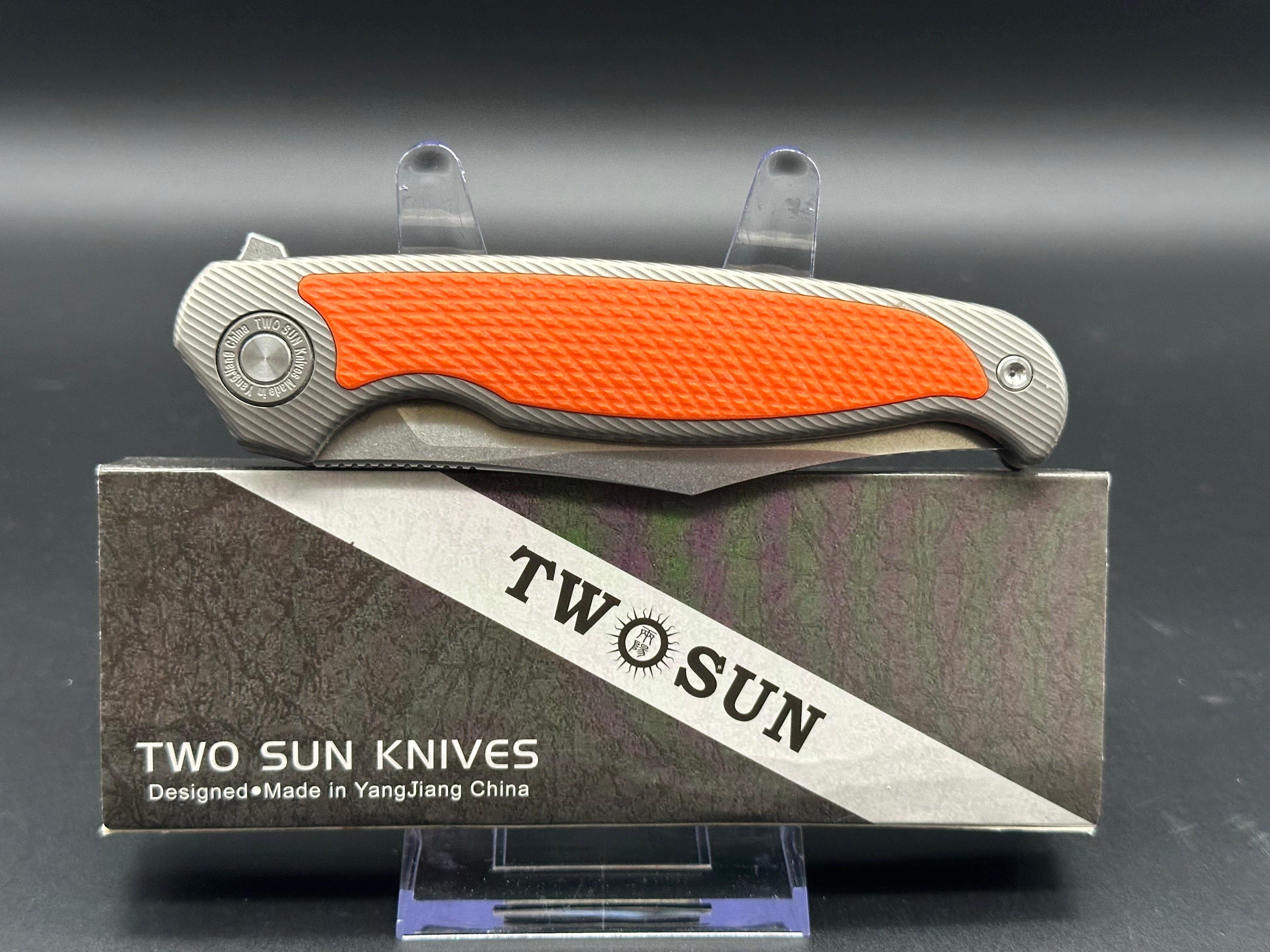 TwoSun TS273 titanium/ orange G10 handle w/14C28N blade