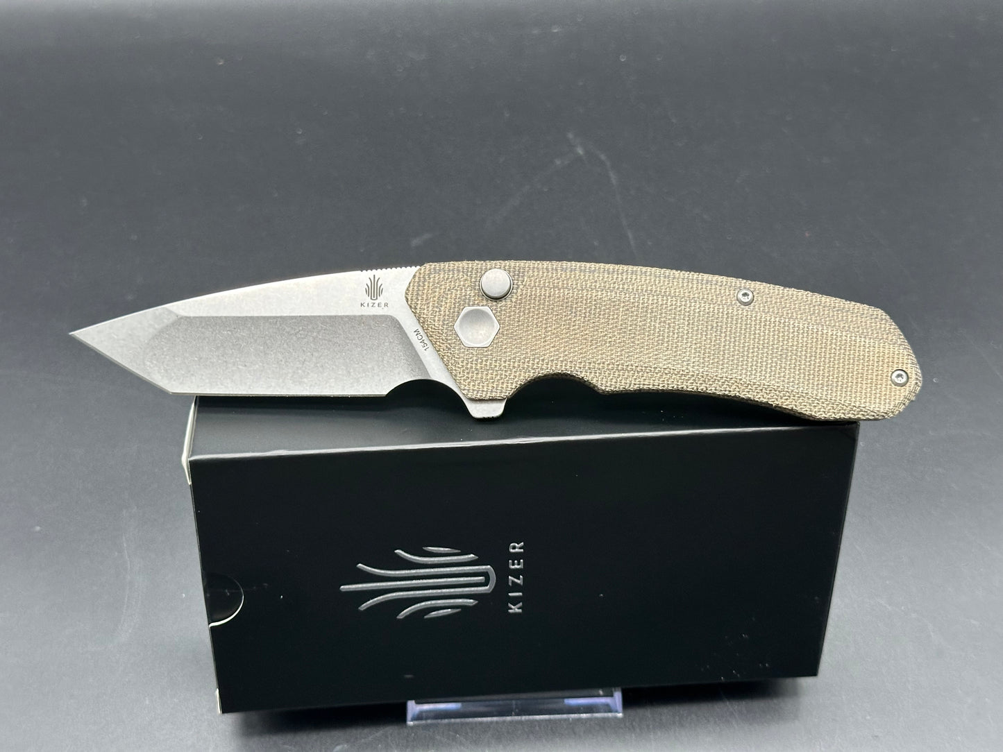 Kizer Mad Tanto Button Lock Knife Green Micarta Handle