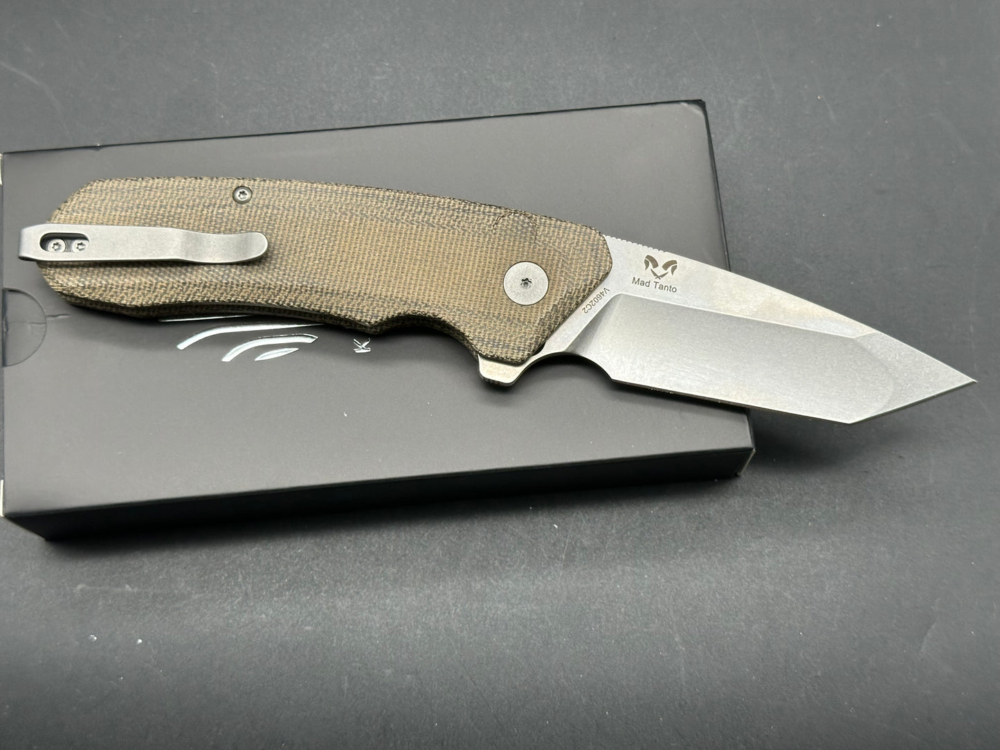 Kizer Mad Tanto Button Lock Knife Green Micarta Handle