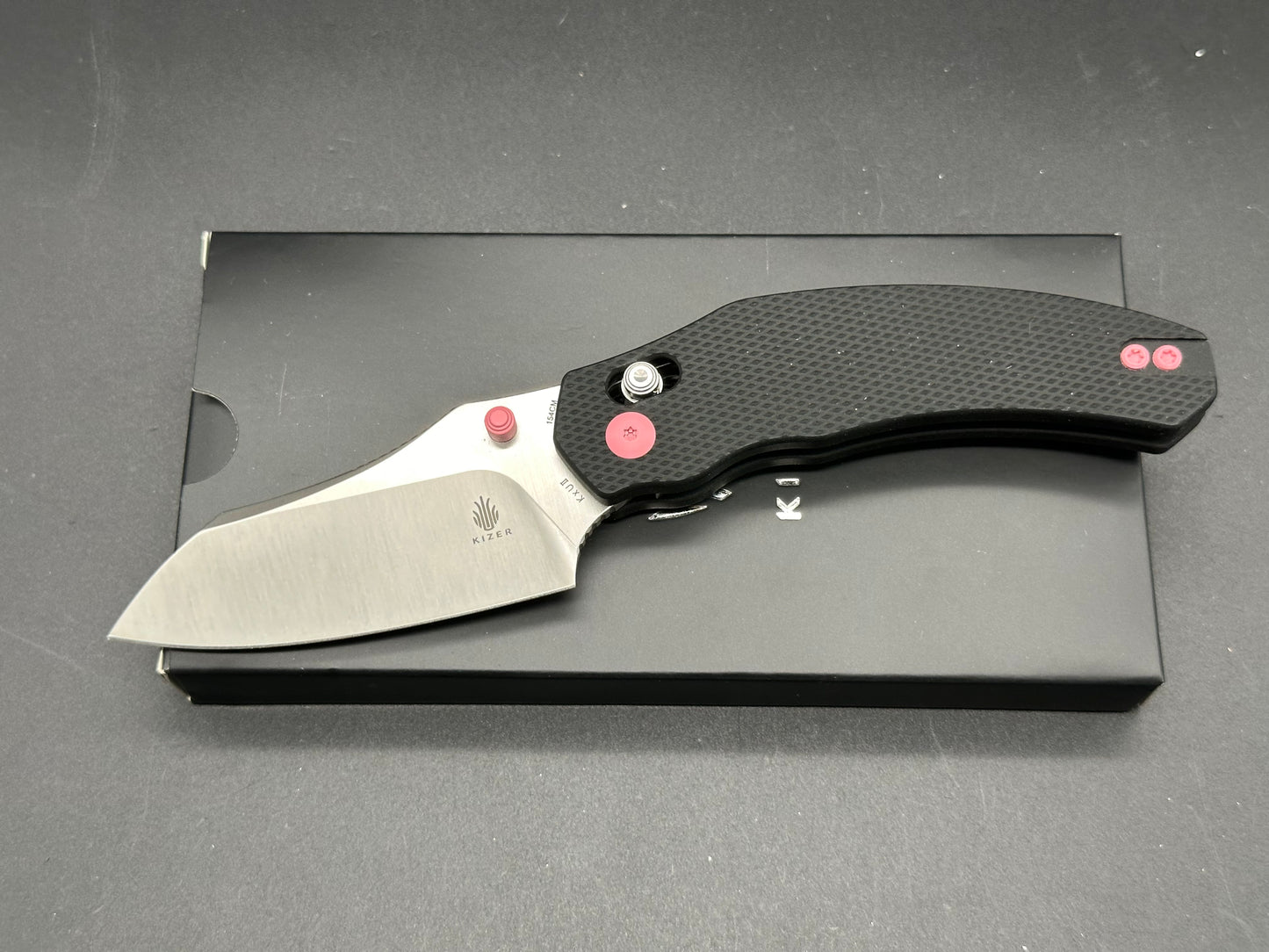 Kizer Bulldog 154CM Blade Clutch Lock Aluminum Handle