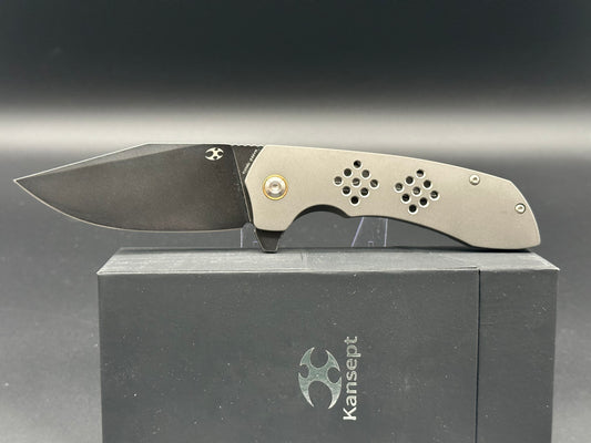 KANSEPT ENTITY FOLDING KNIFE SILICON CARBIDED TITANIUM HANDLE S35VN PLAIN EDGE BLACK/STONEWASH FINISH K1036B2