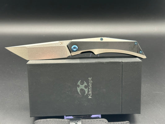 KANSEPT NASKA FOLDING KNIFE BLACK/GRAY TITANIUM HANDLE S35VN TANTO PLAIN EDGE STONEWASH FINISH K1035T1