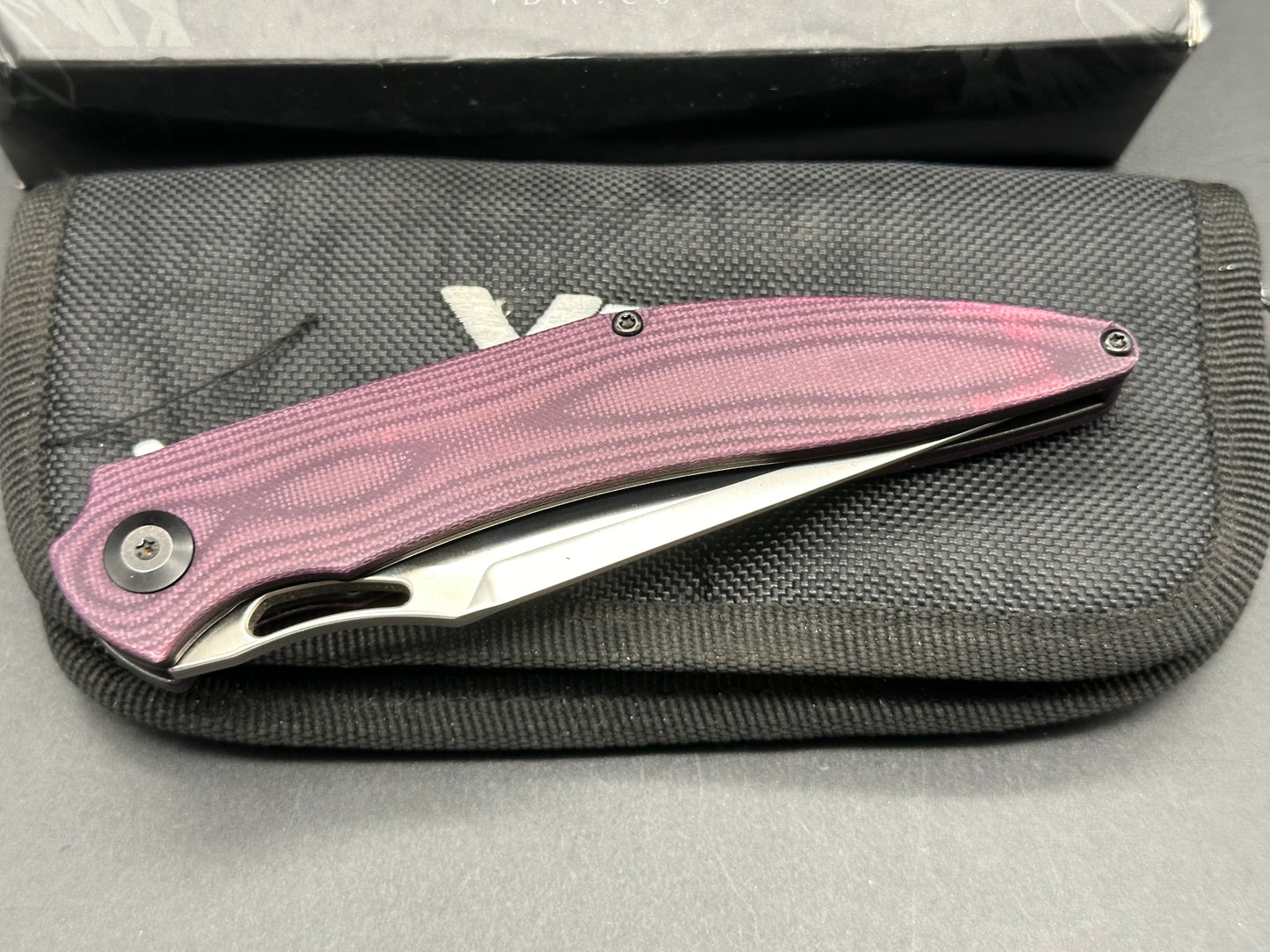 VDK Vesta purple G10 M390 blade