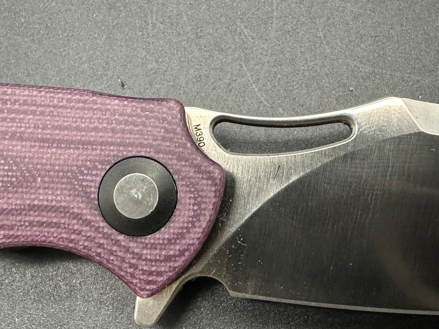 VDK Vesta purple G10 M390 blade