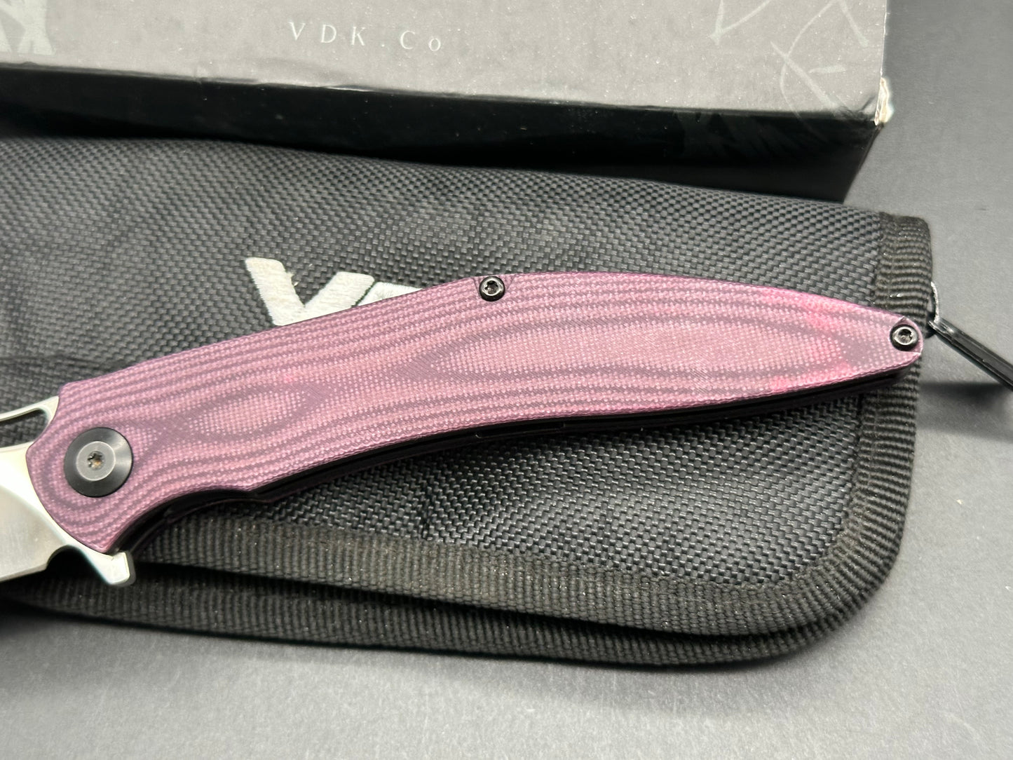 VDK Vesta purple G10 M390 blade