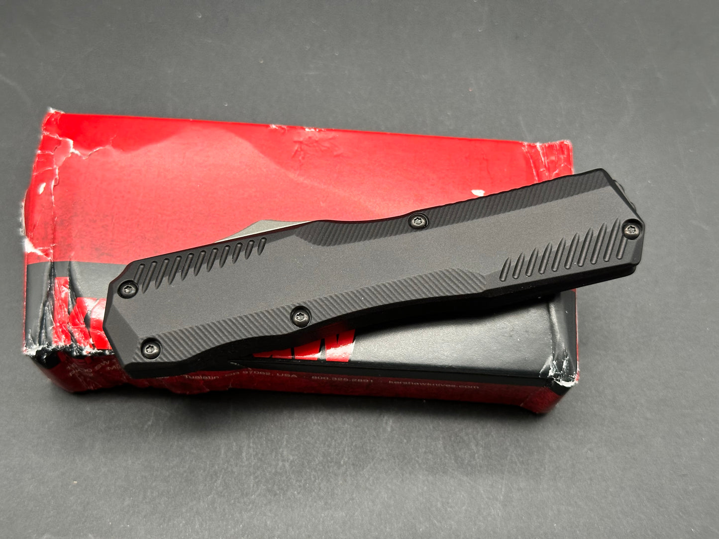 Kershaw Livewire 9000 OTF MagnaCut Blade with Black Aluminum Handle