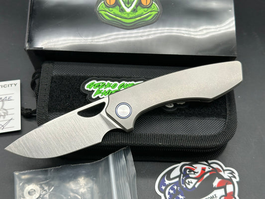 Gecko Customz Knifeworks Sikorae, 3.04" MagnaCut Satin Blade