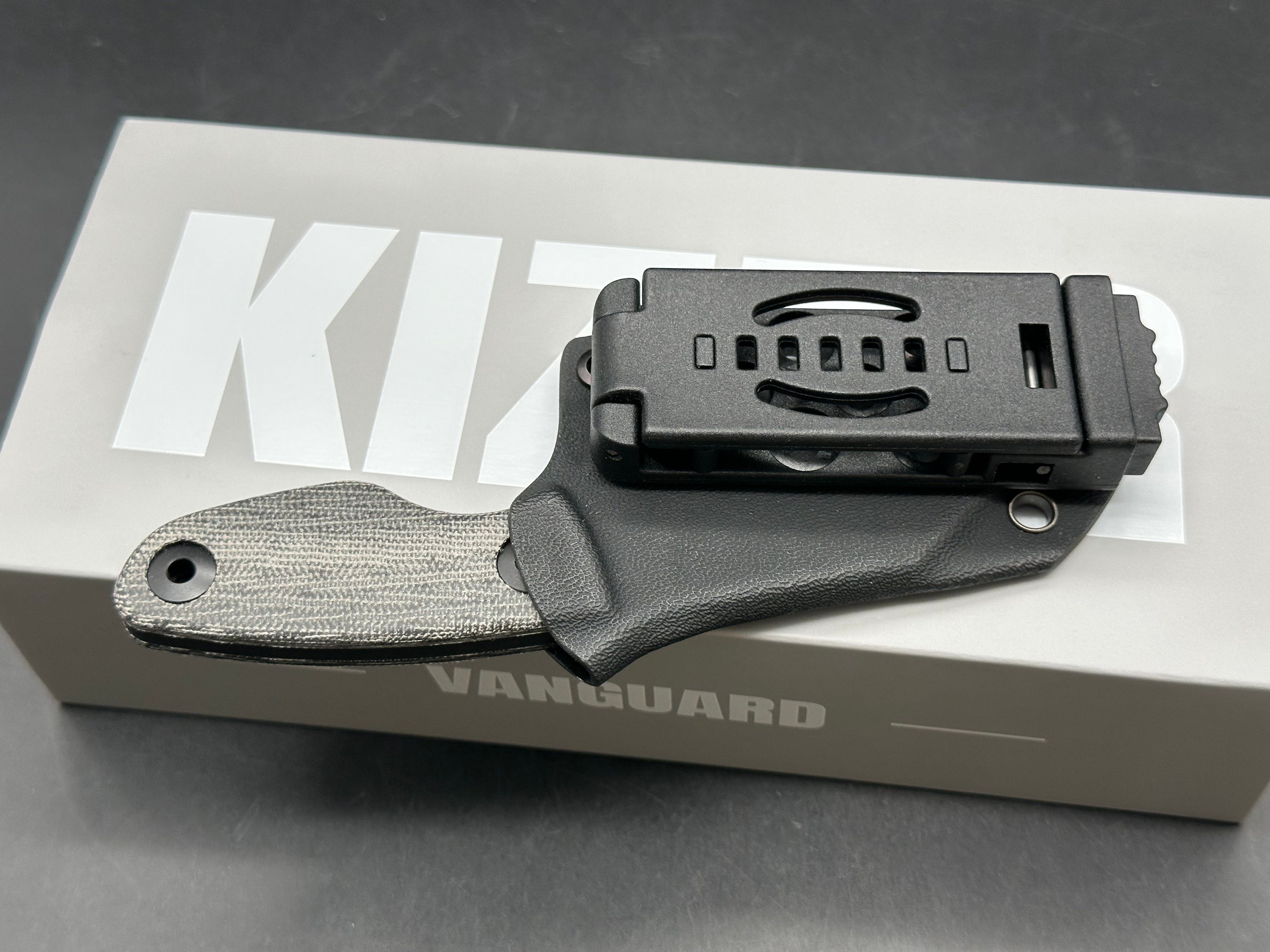 KIZER NIGHTJAR BLACK MICARTA HANDLE AUS-10 PLAIN EDGE BLACK PVD