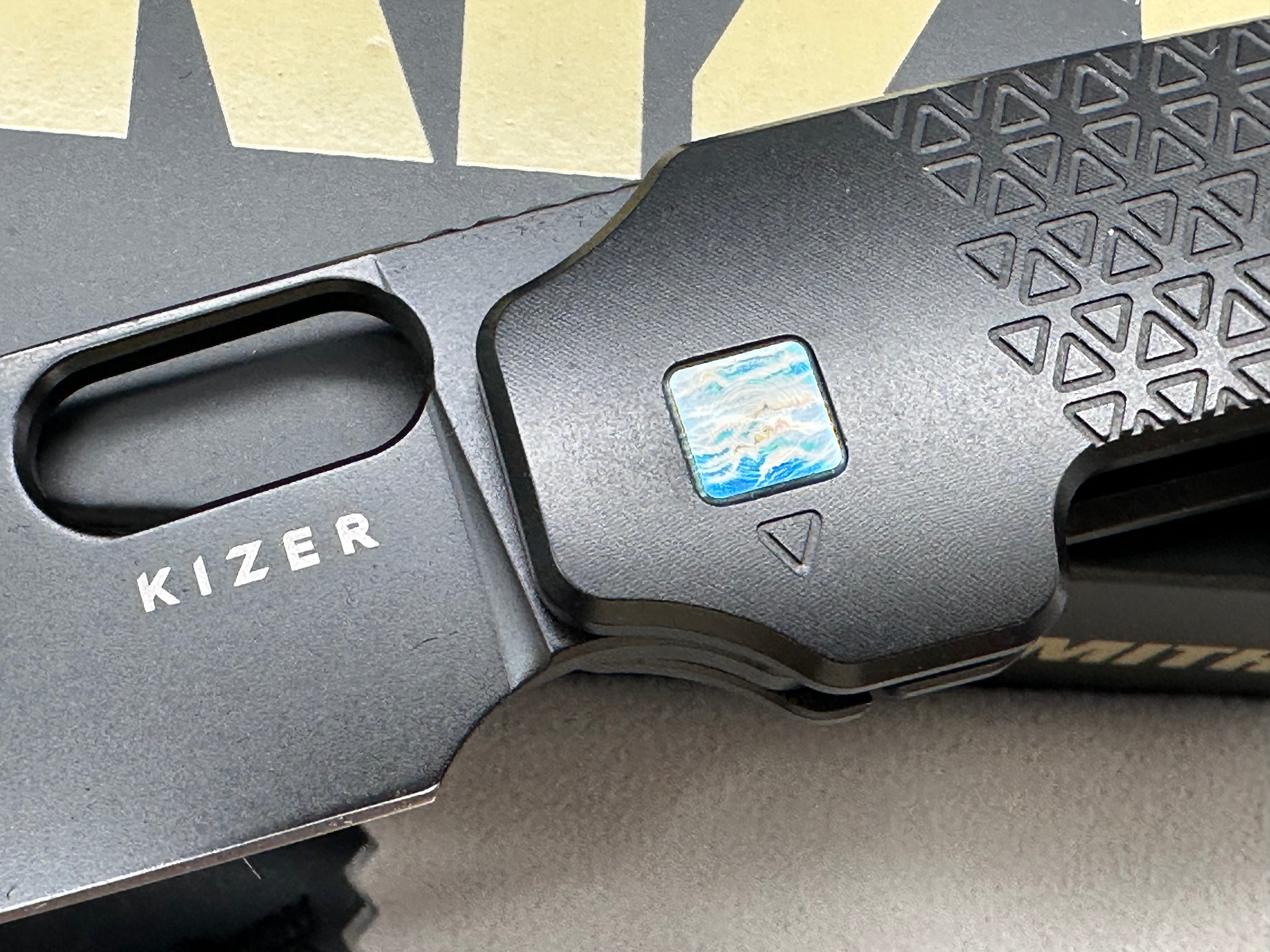 KIZER VARATAS POCKET KNIFE S35VN BLADE FRAME LOCK TITANIUM HANDLE